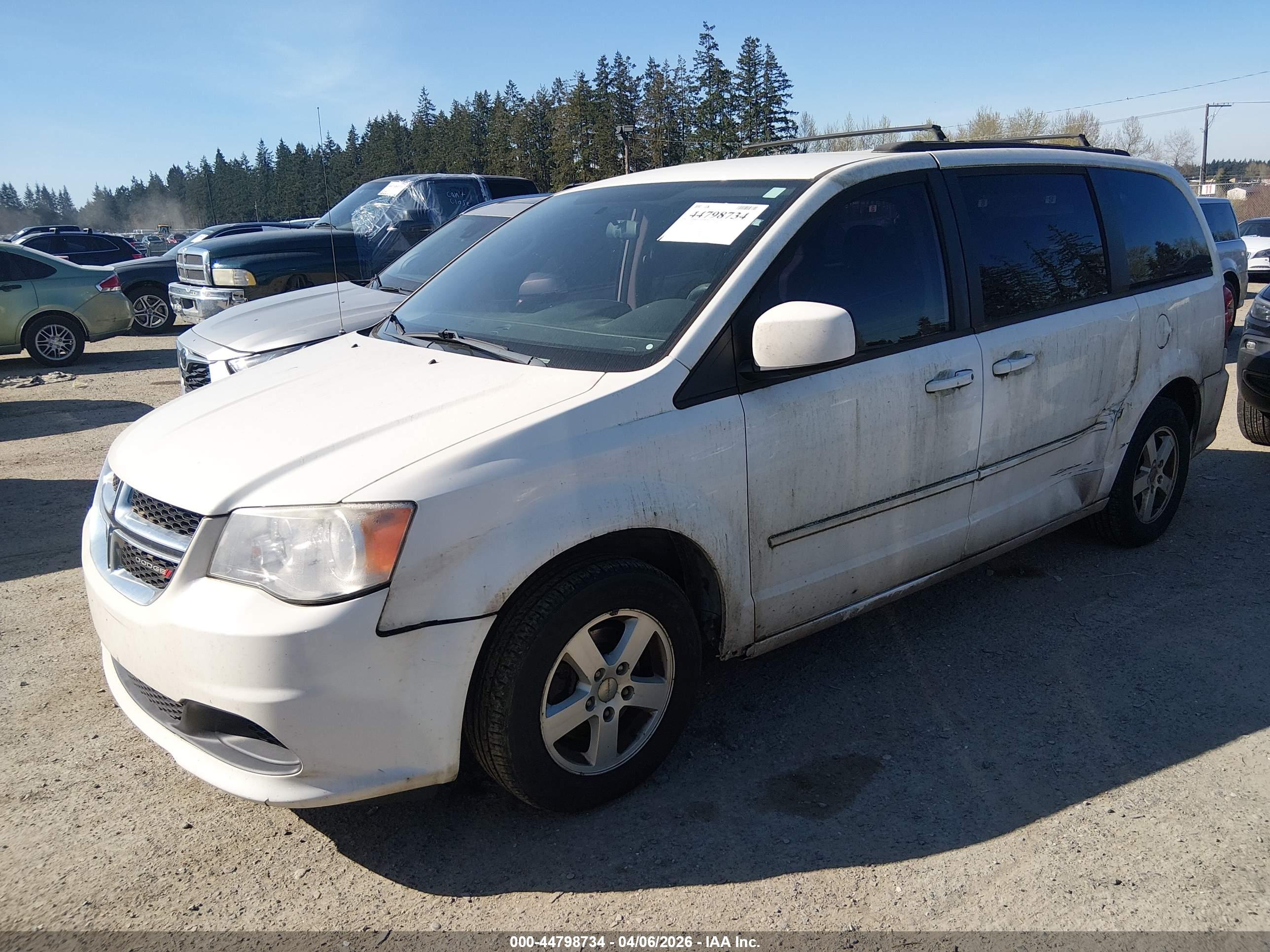 DODGE GRAND image 2