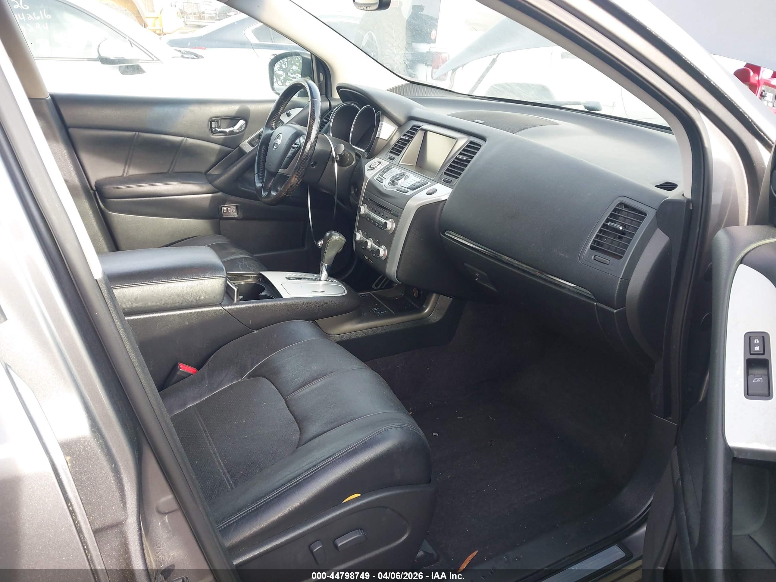 NISSAN MURANO image 5