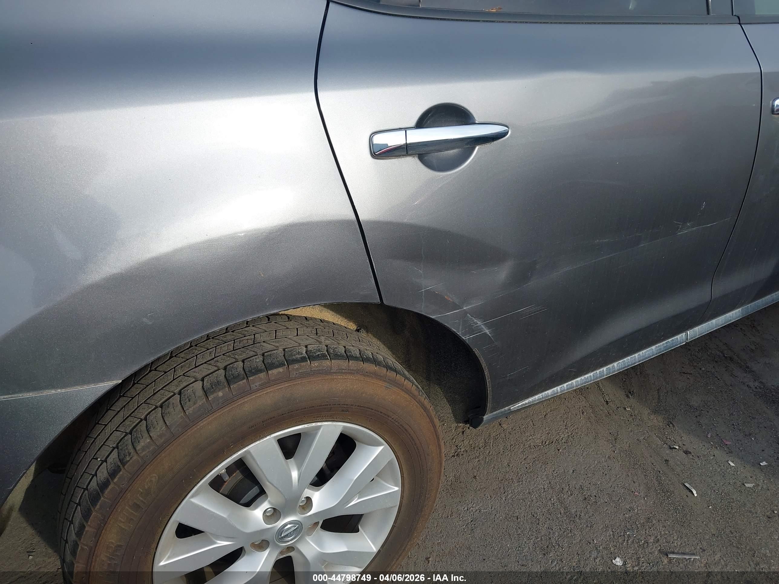 NISSAN MURANO image 6