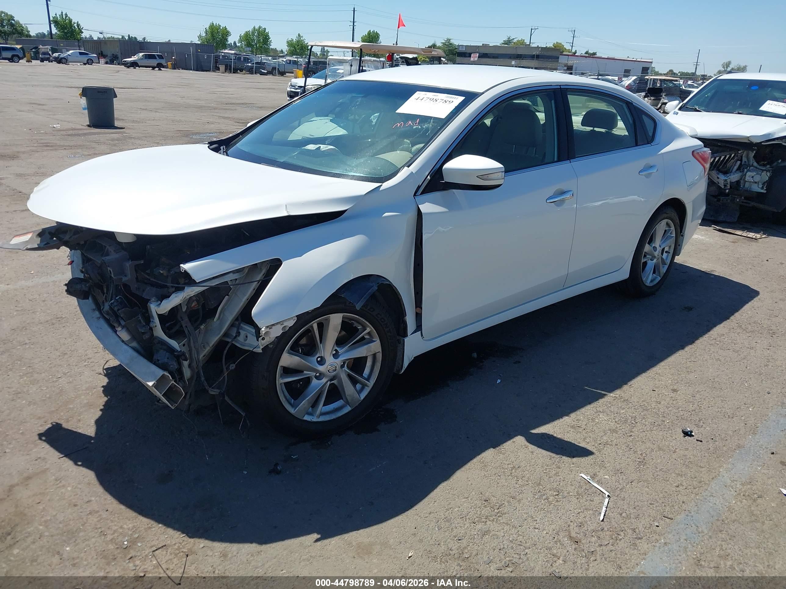 NISSAN ALTIMA image 2