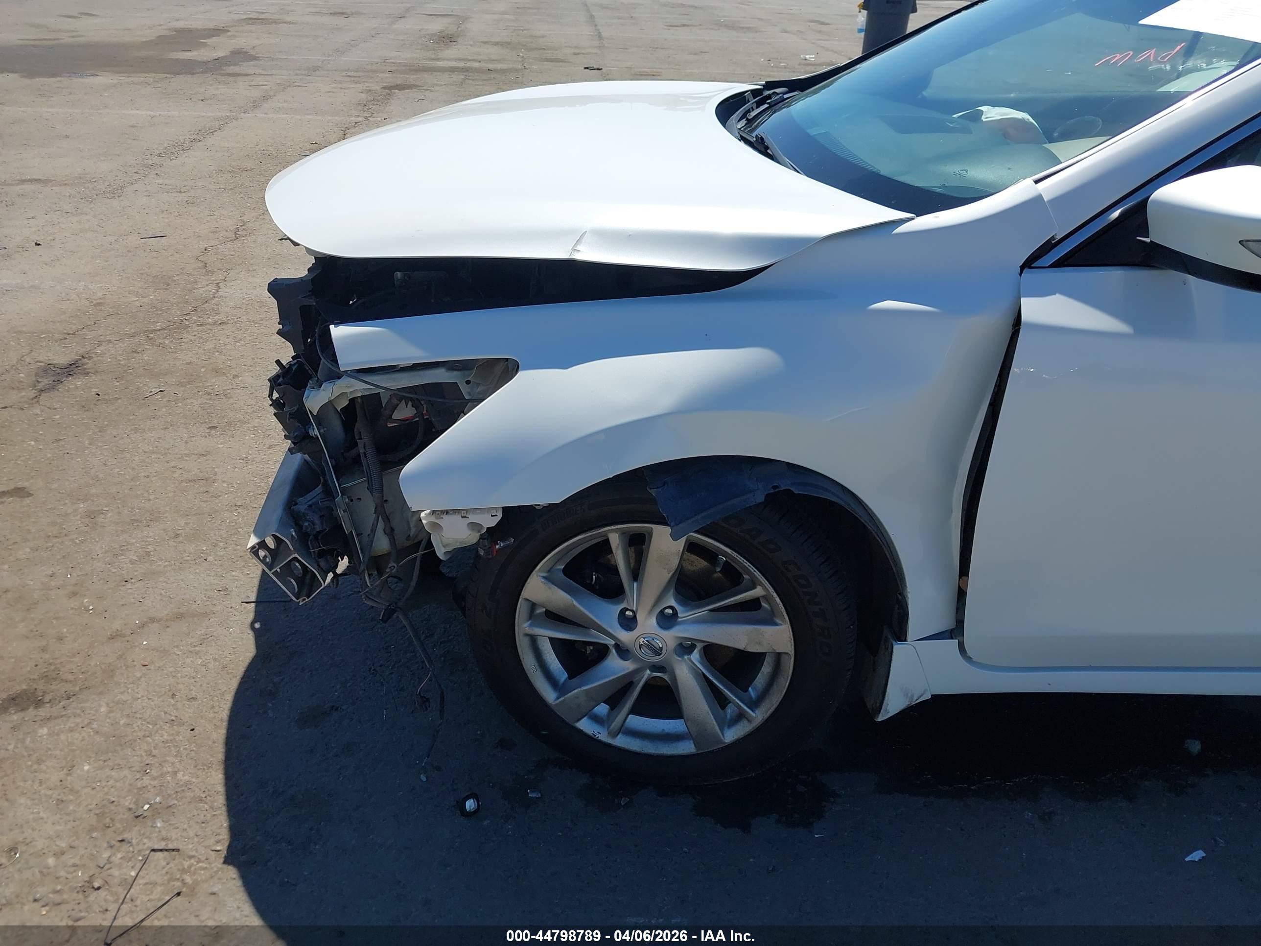NISSAN ALTIMA image 6