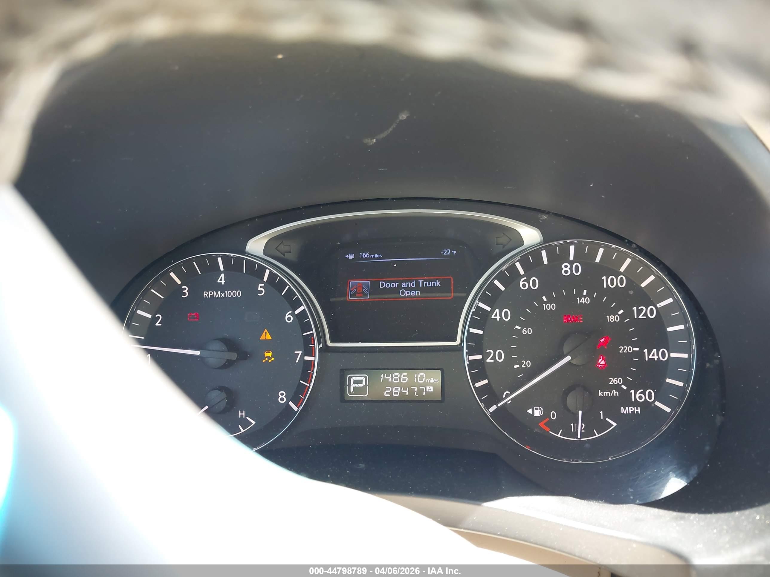NISSAN ALTIMA image 7