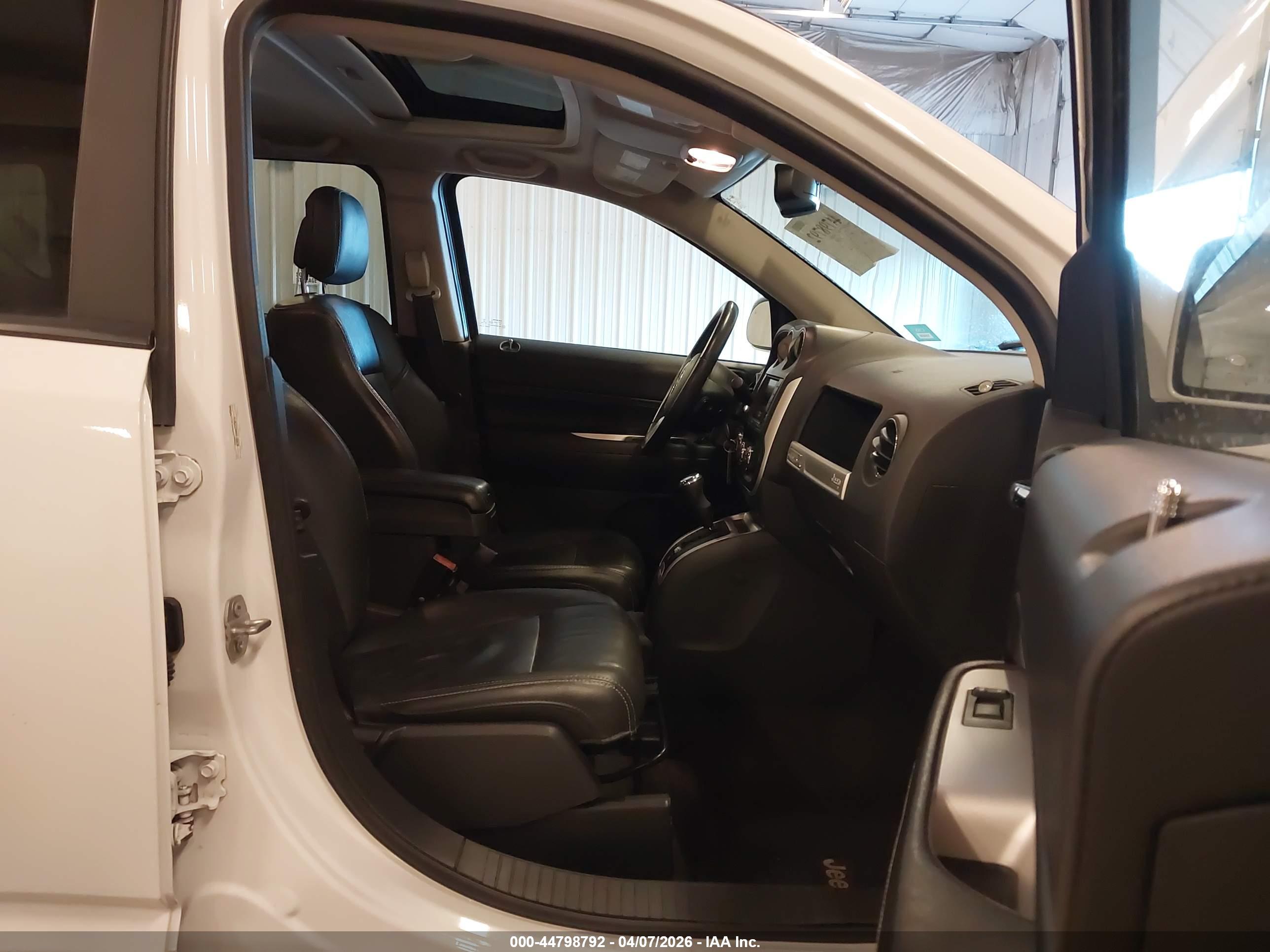 JEEP COMPASS image 5