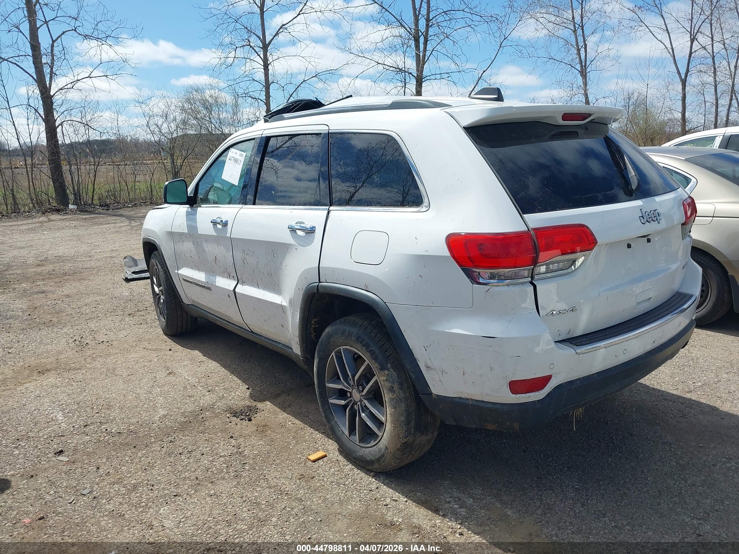 JEEP GRAND image 3