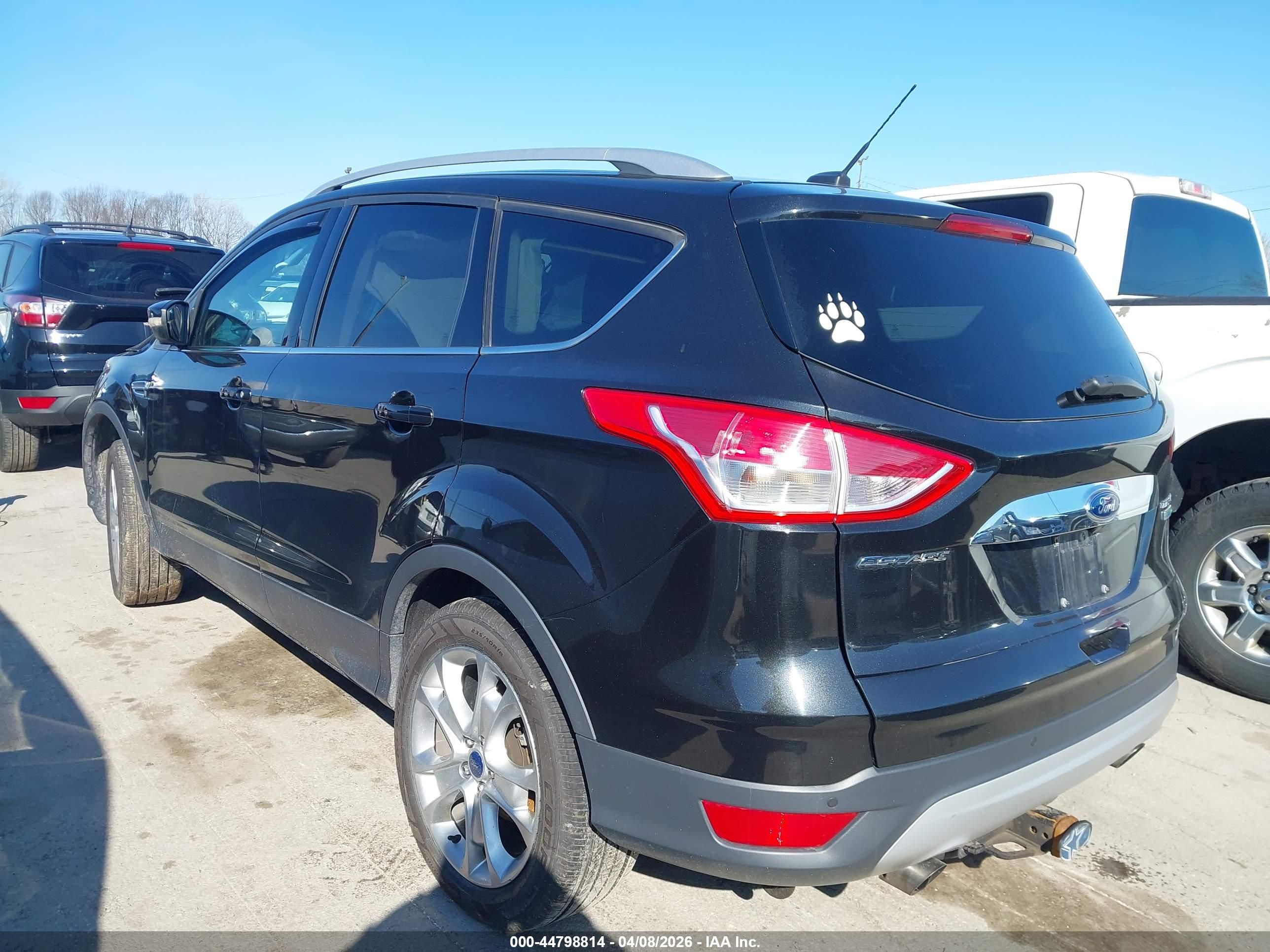 FORD ESCAPE image 3