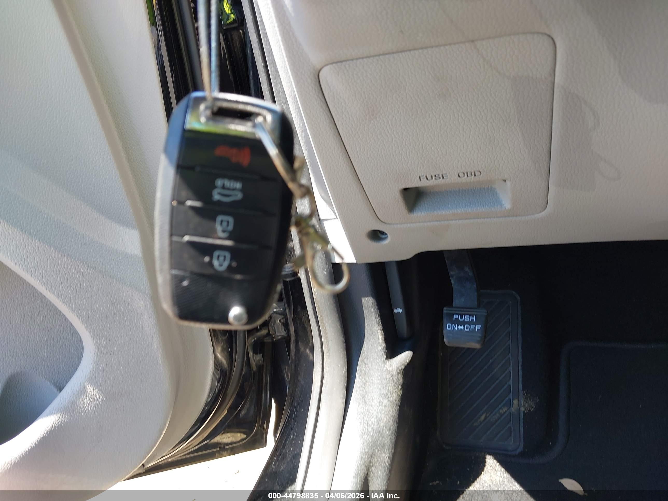 KIA OPTIMA image 11