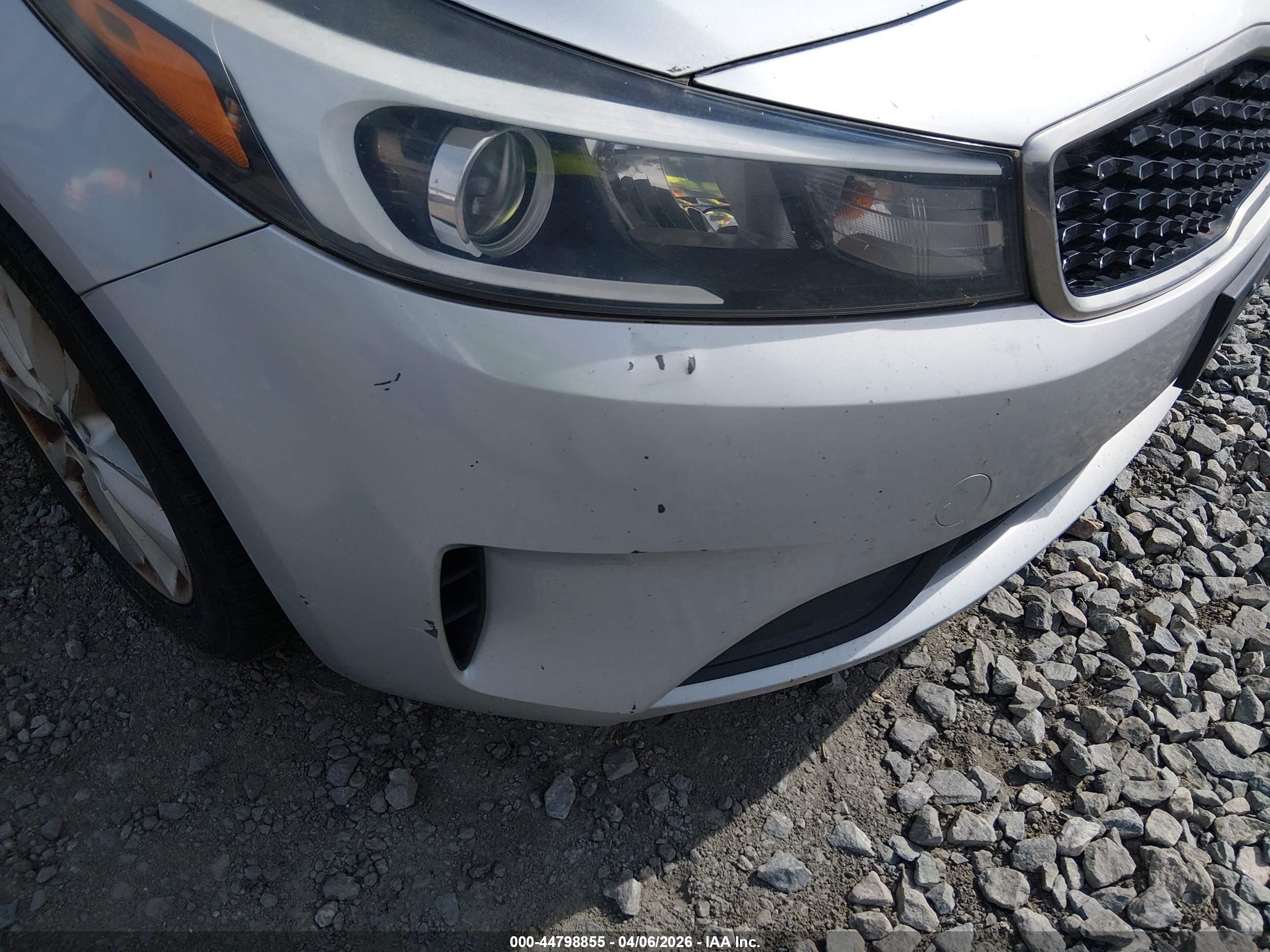 KIA FORTE image 6