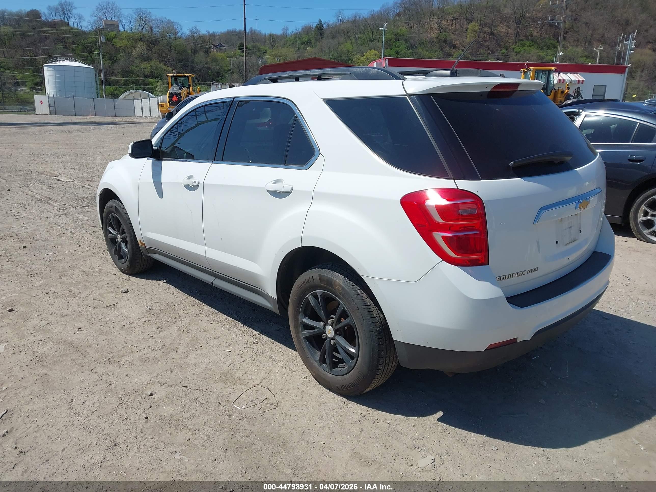 CHEVROLET EQUINOX image 3