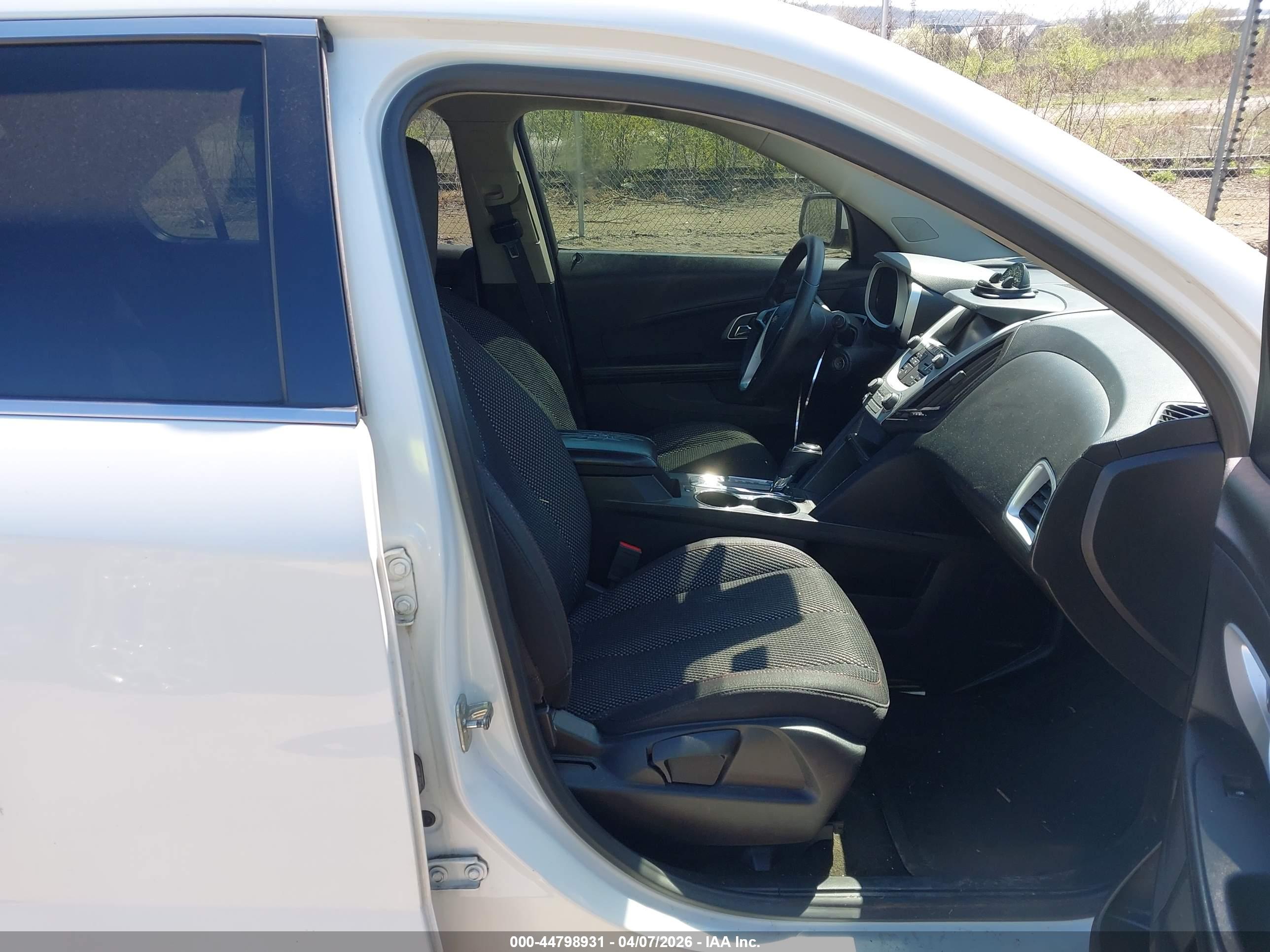 CHEVROLET EQUINOX image 5
