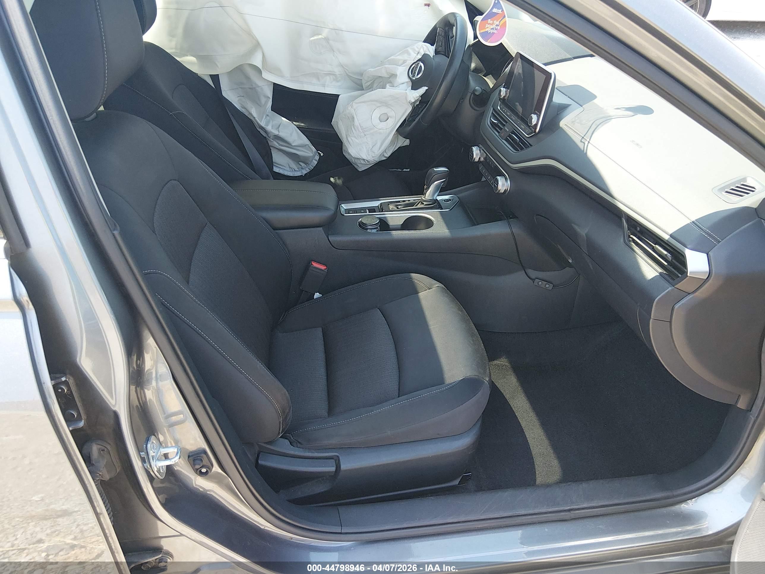 NISSAN ALTIMA image 5