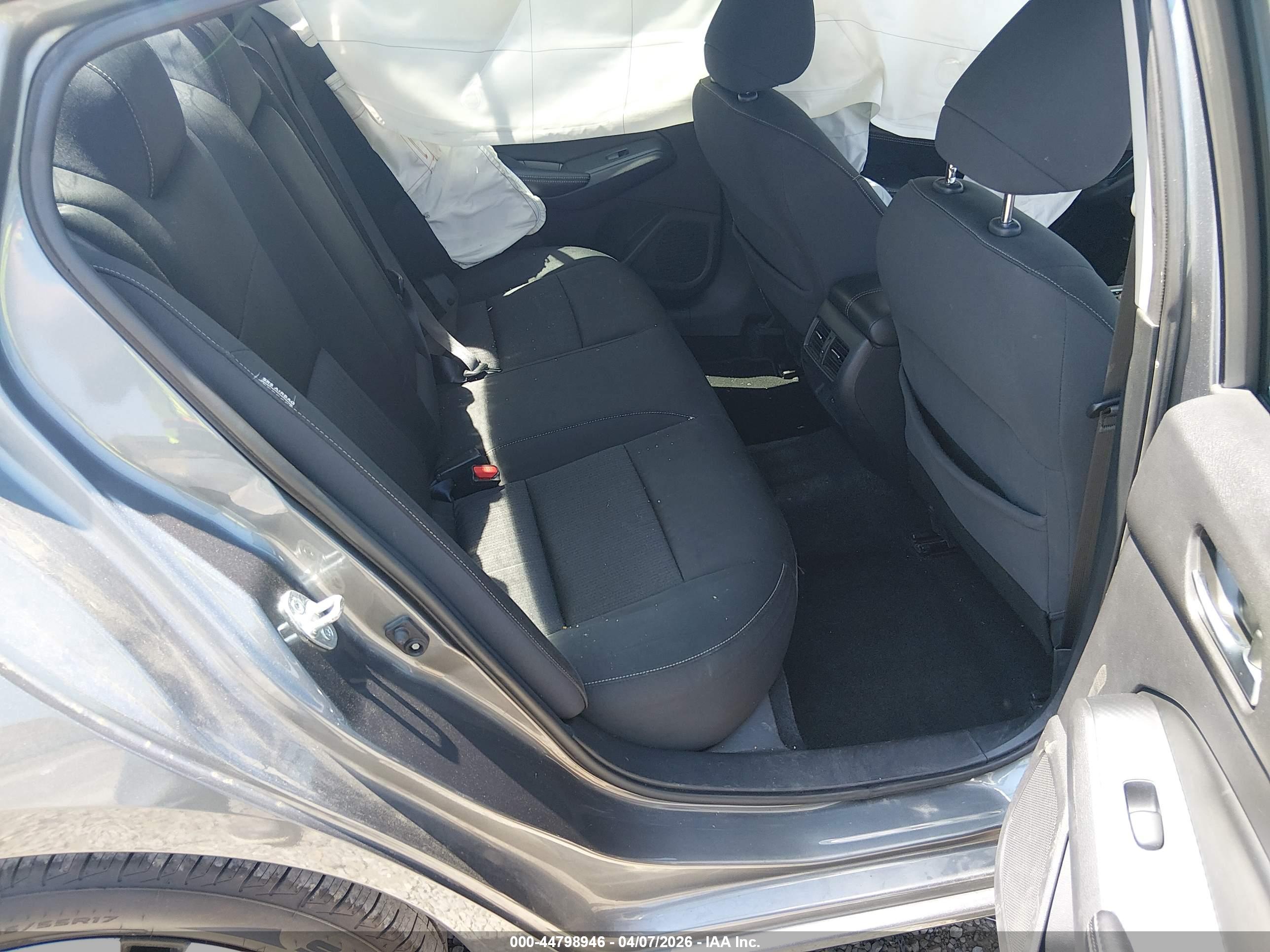 NISSAN ALTIMA image 8