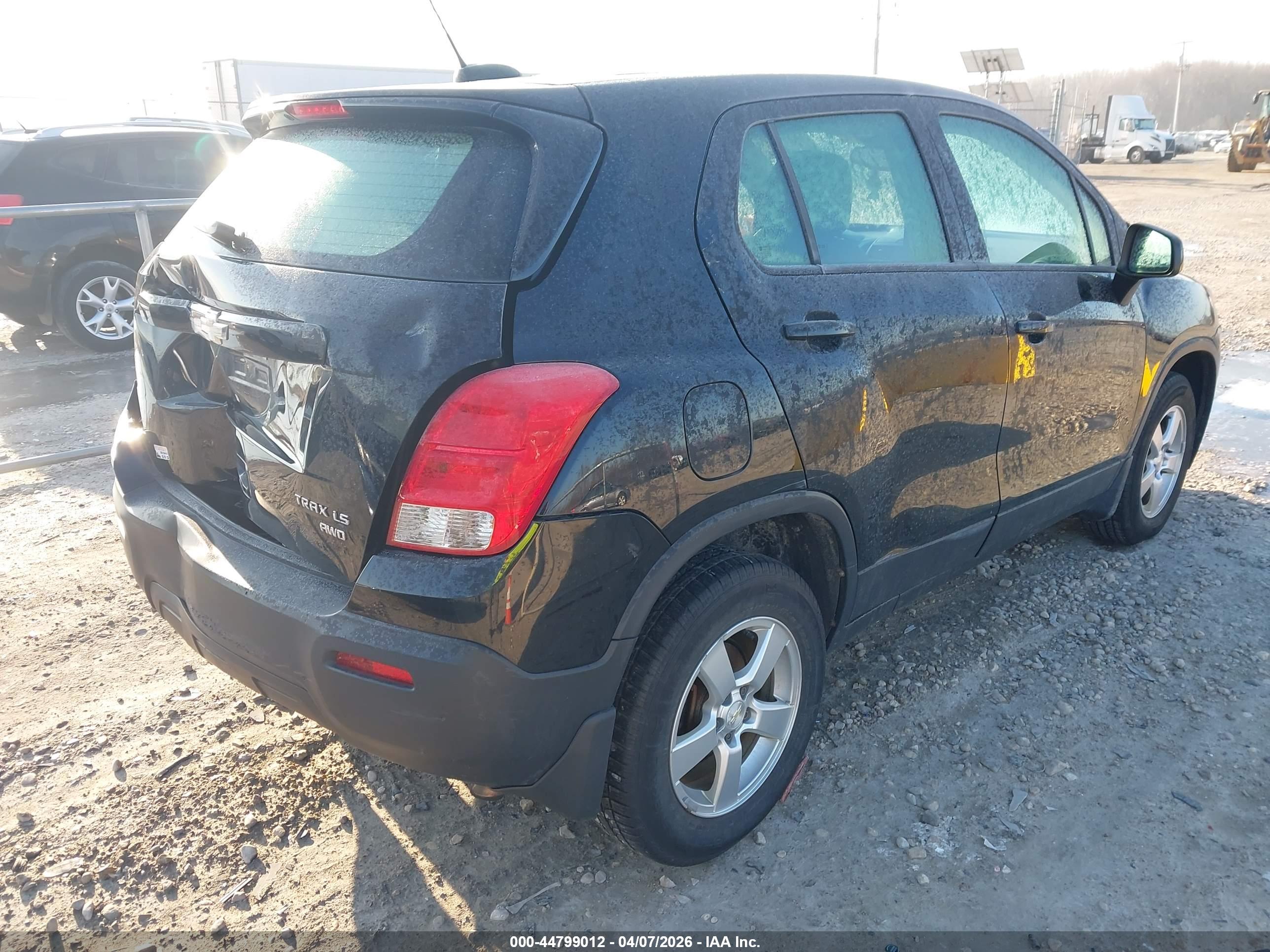 CHEVROLET TRAX image 4