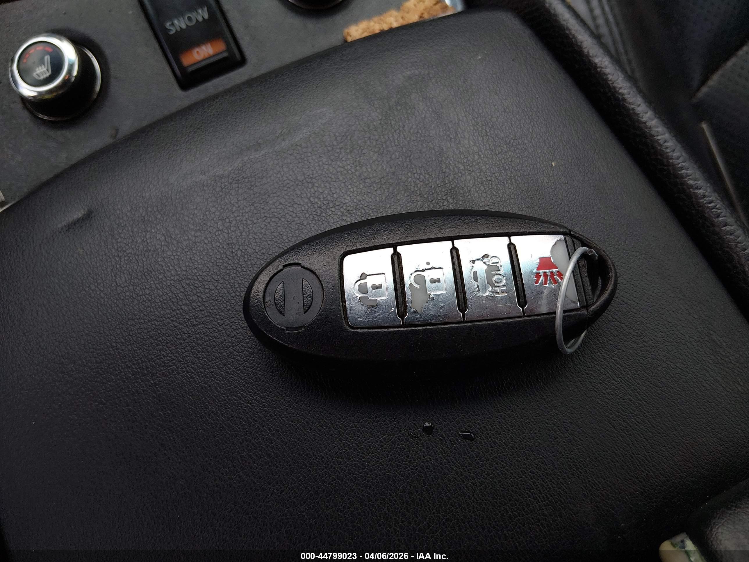INFINITI G37X image 11