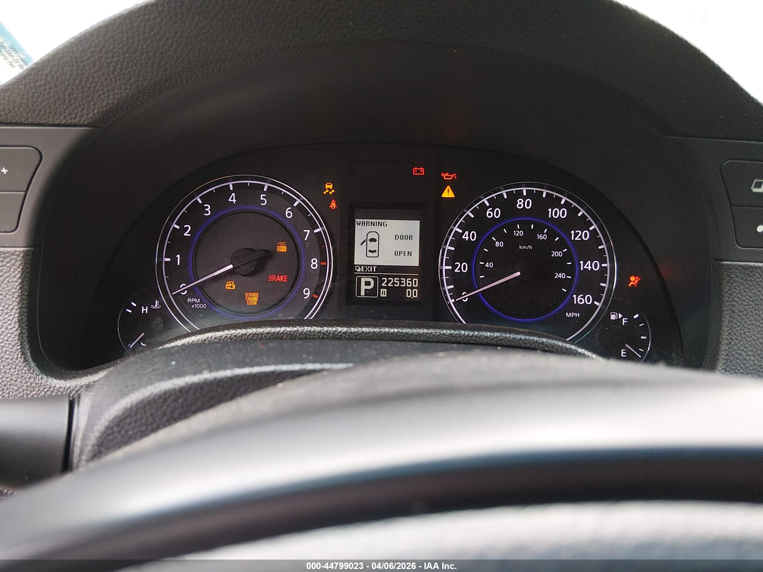 INFINITI G37X image 7