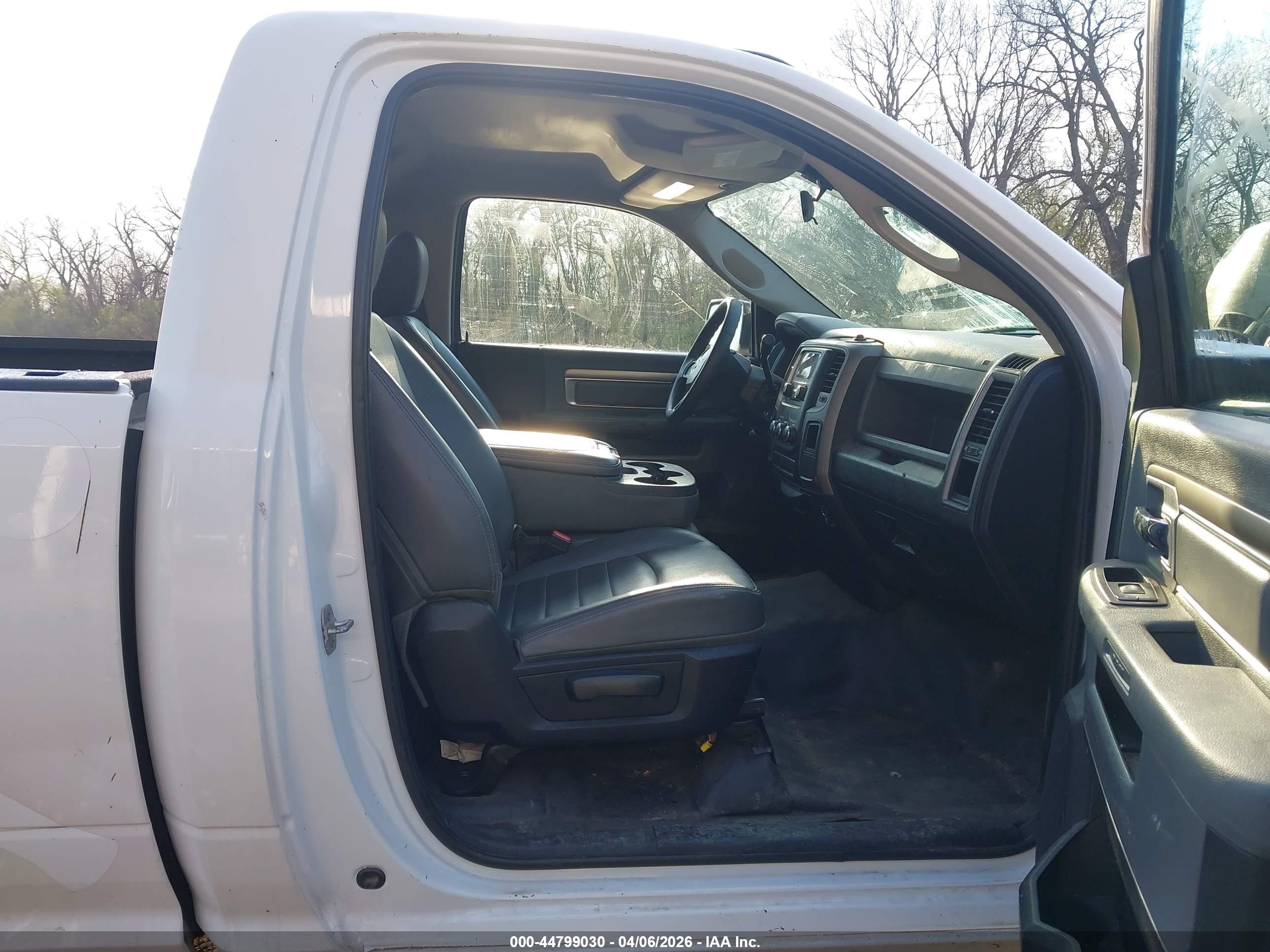 RAM 1500 image 8