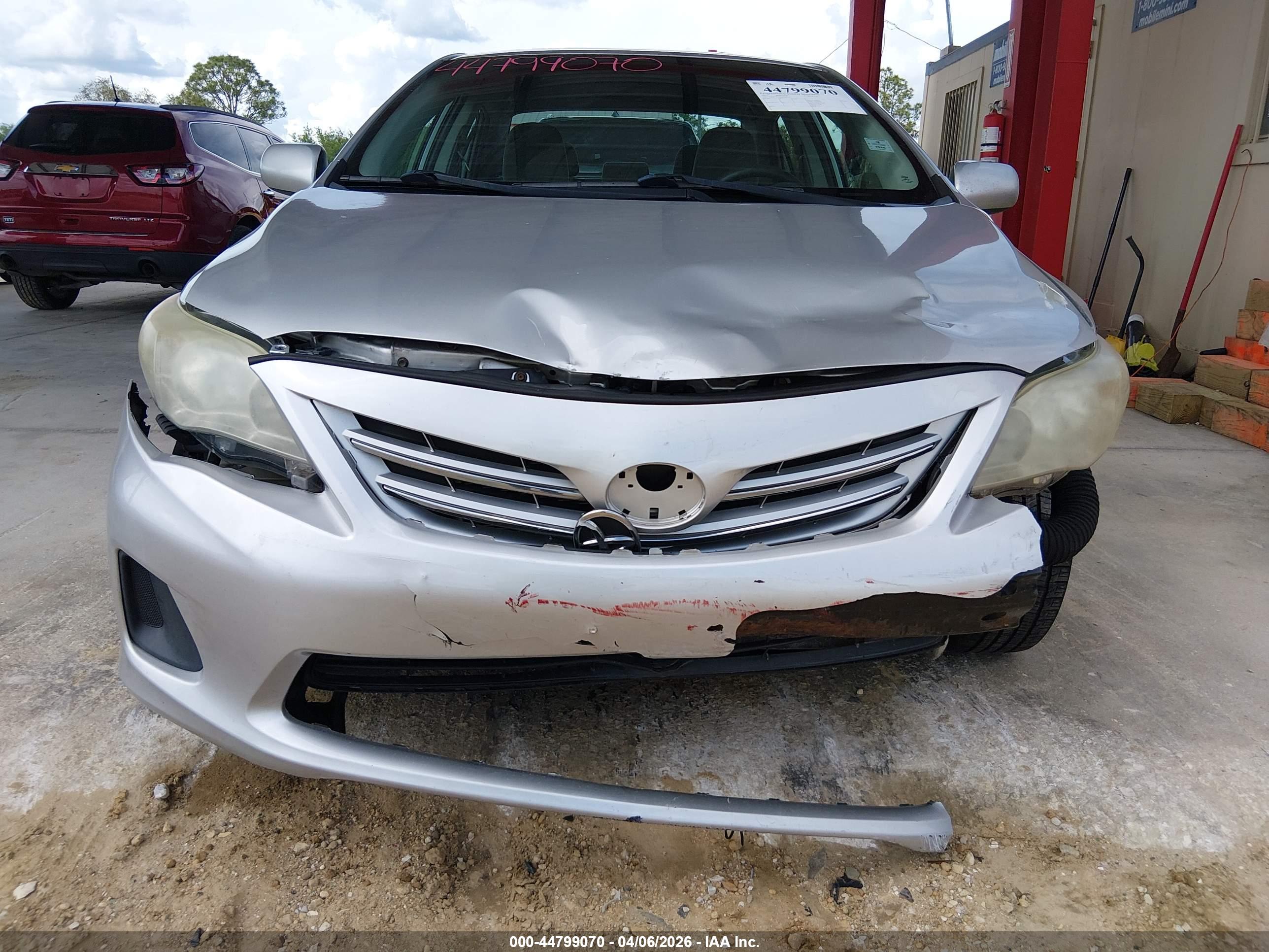 TOYOTA COROLLA image 6