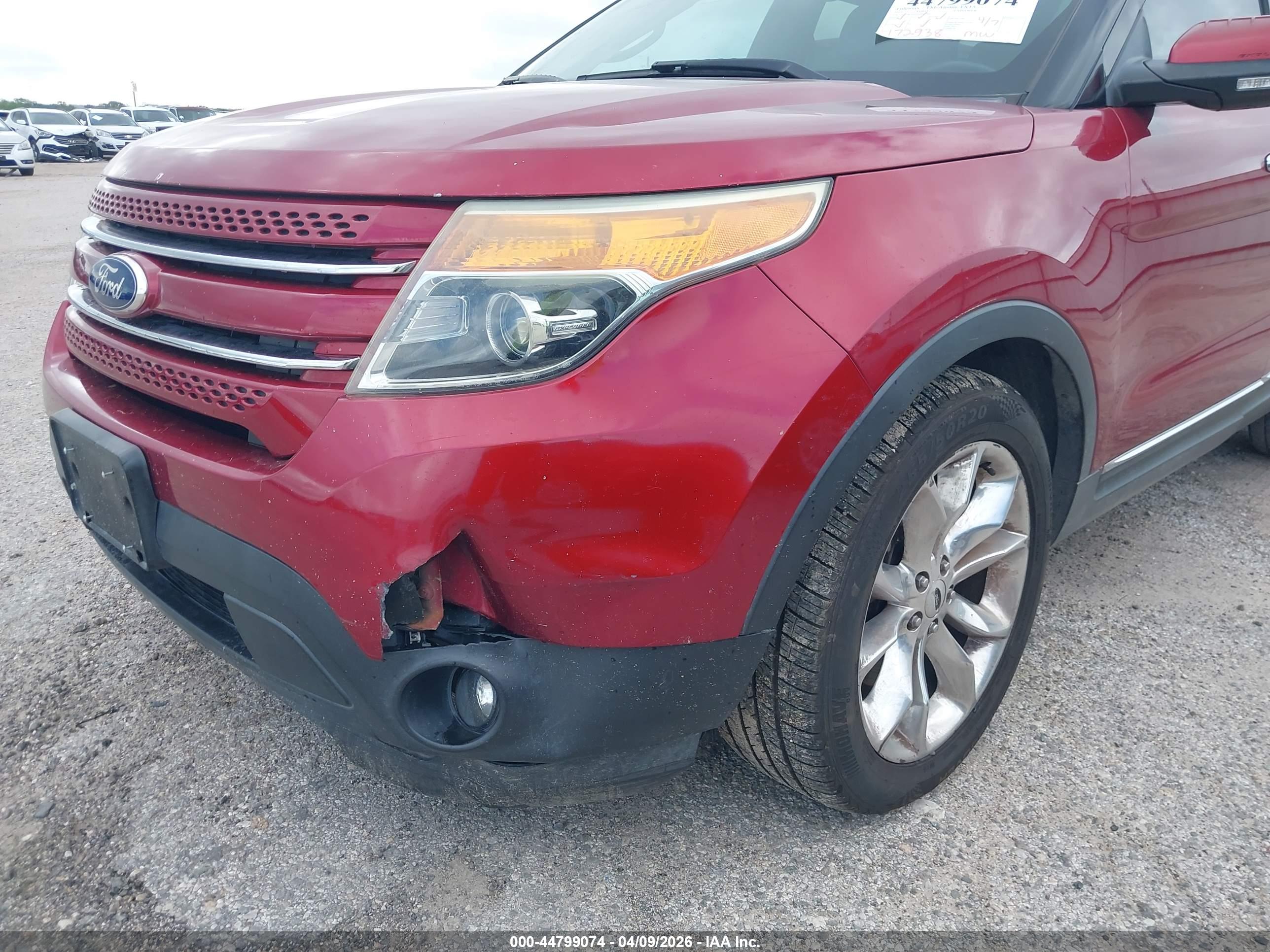 FORD EXPLORER image 6