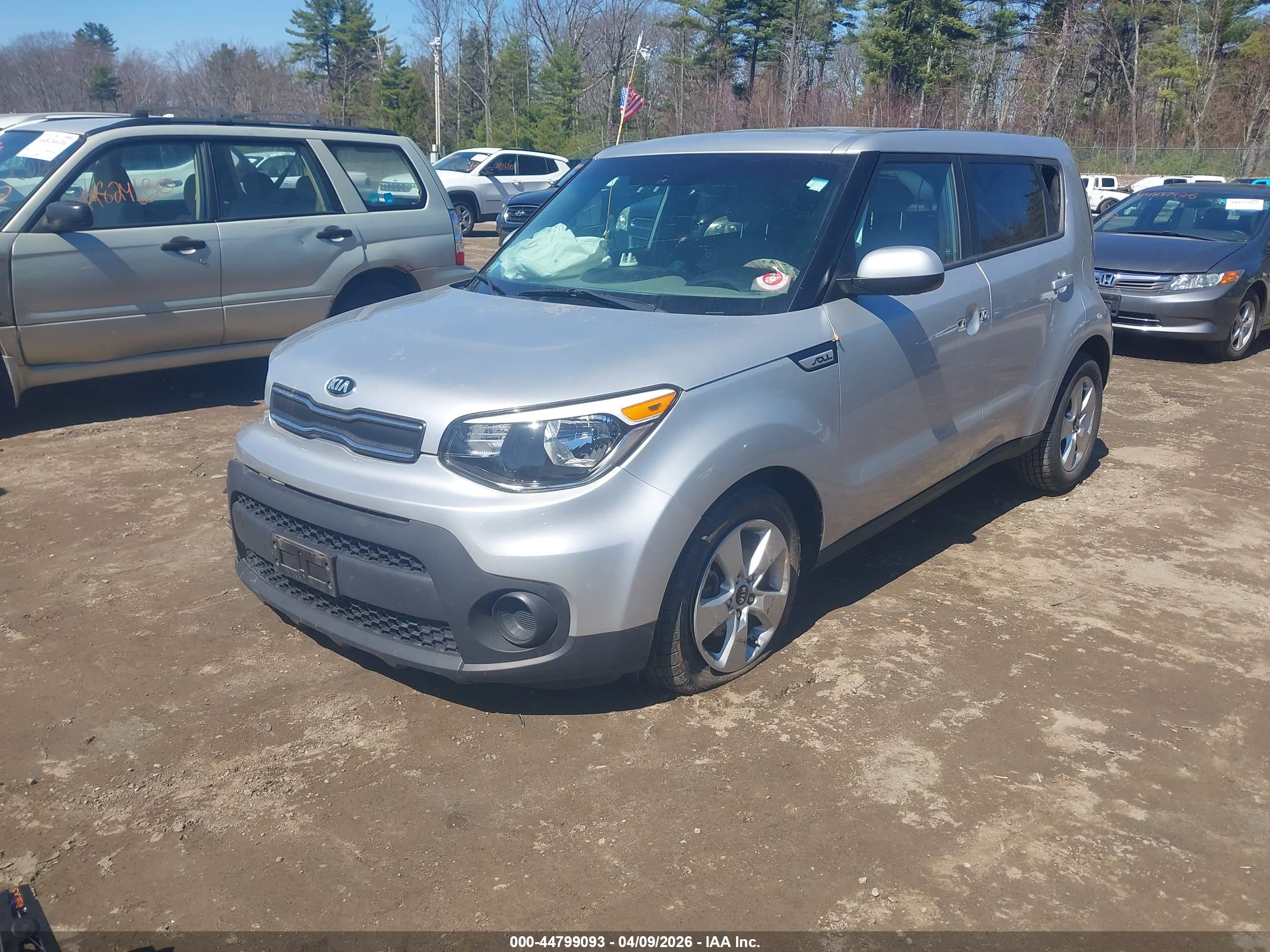 KIA SOUL image 2
