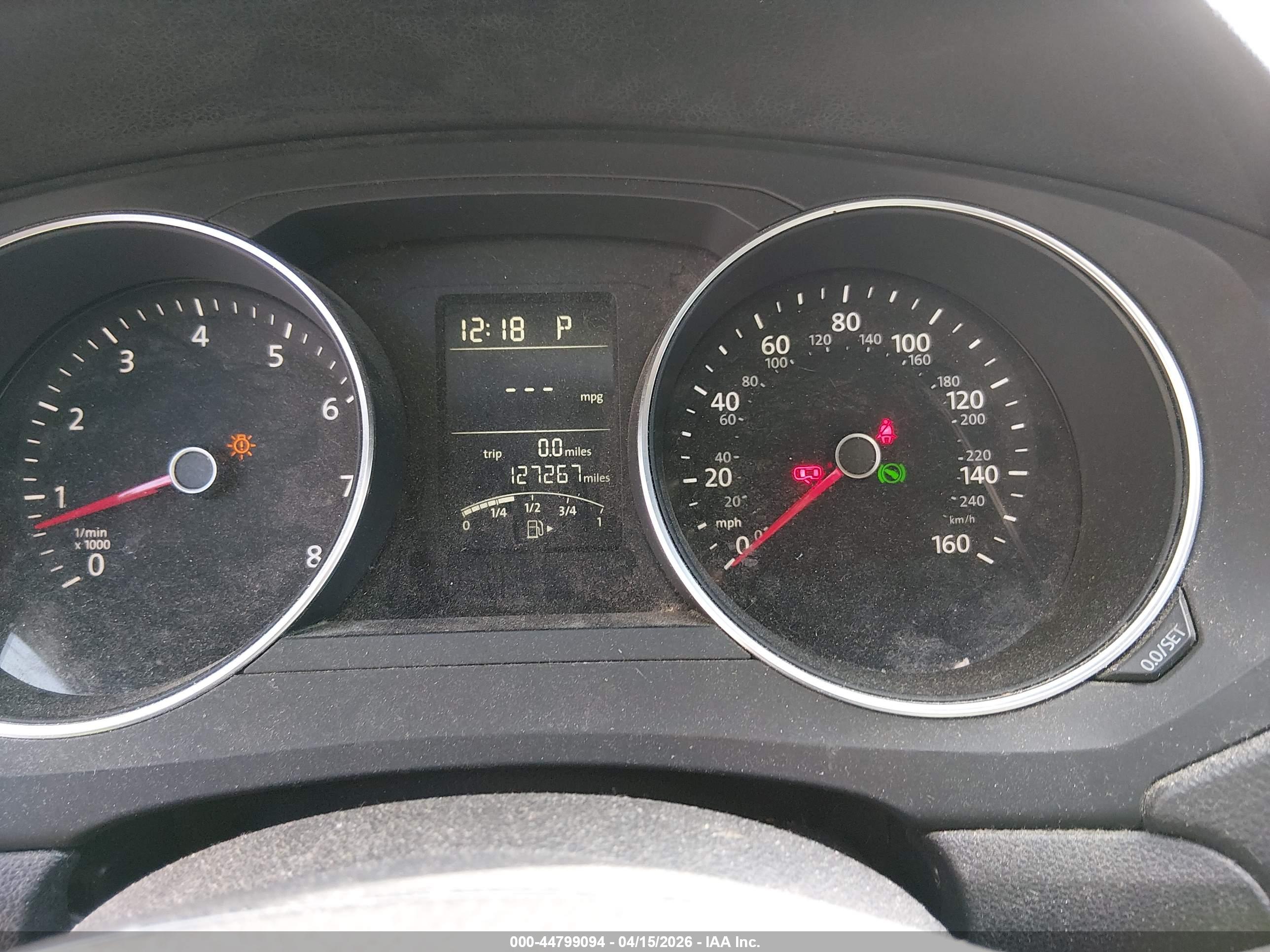 VOLKSWAGEN JETTA image 7