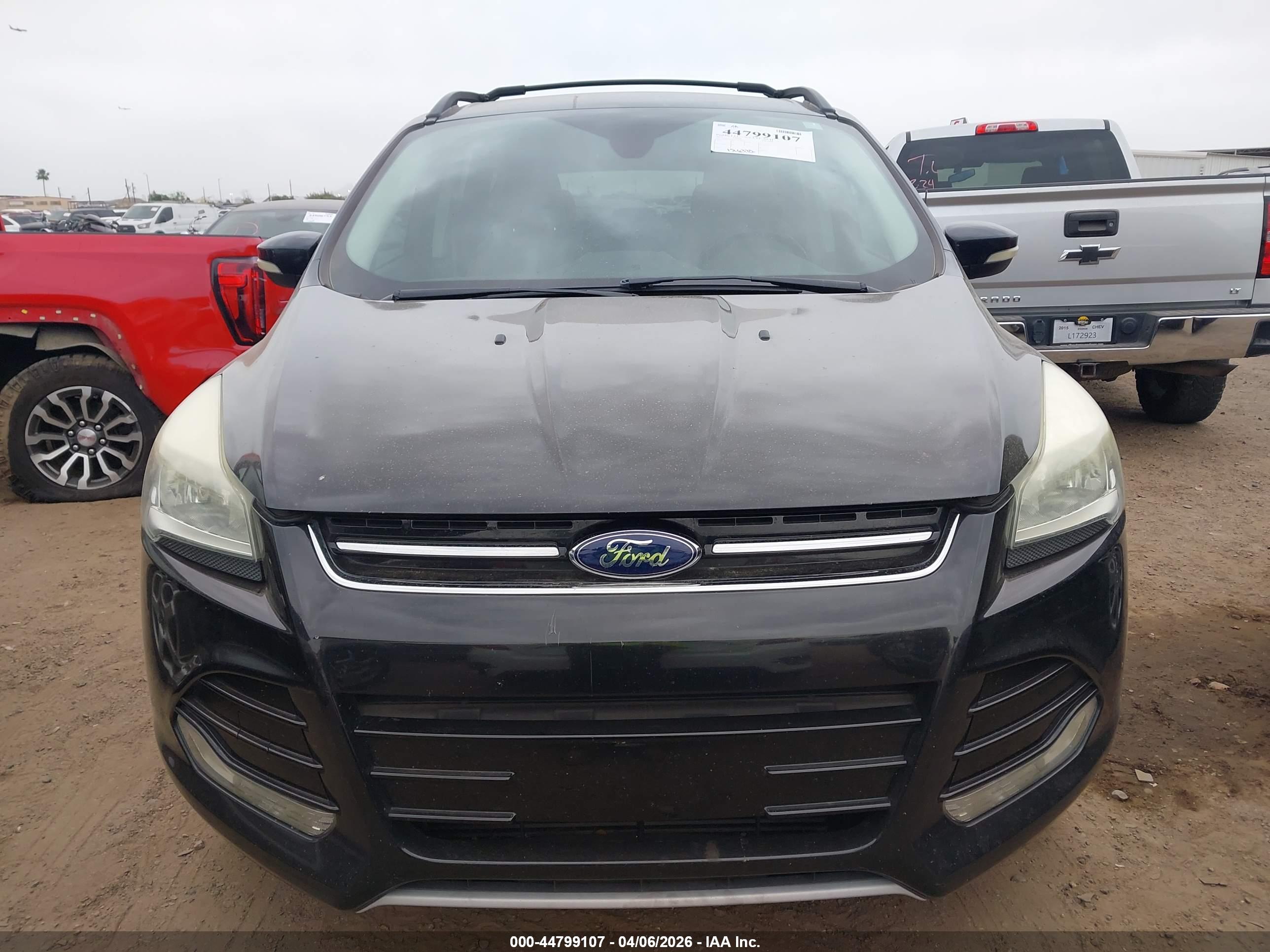 FORD ESCAPE image 6