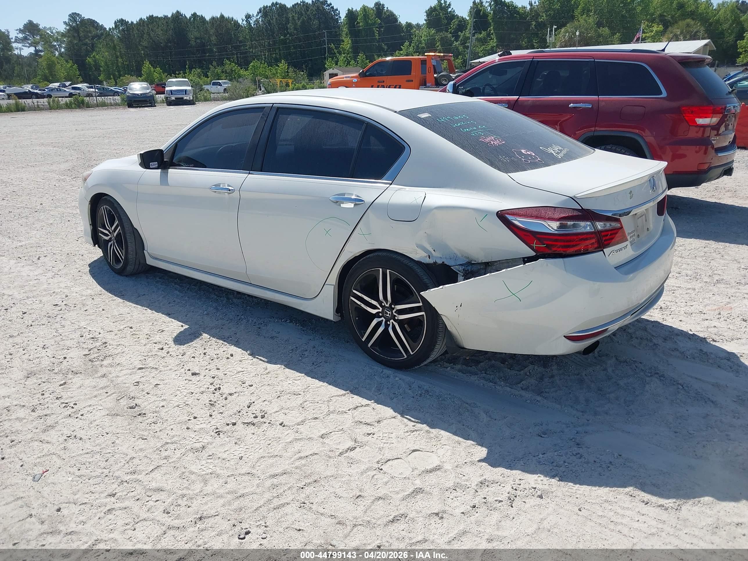 HONDA ACCORD image 3