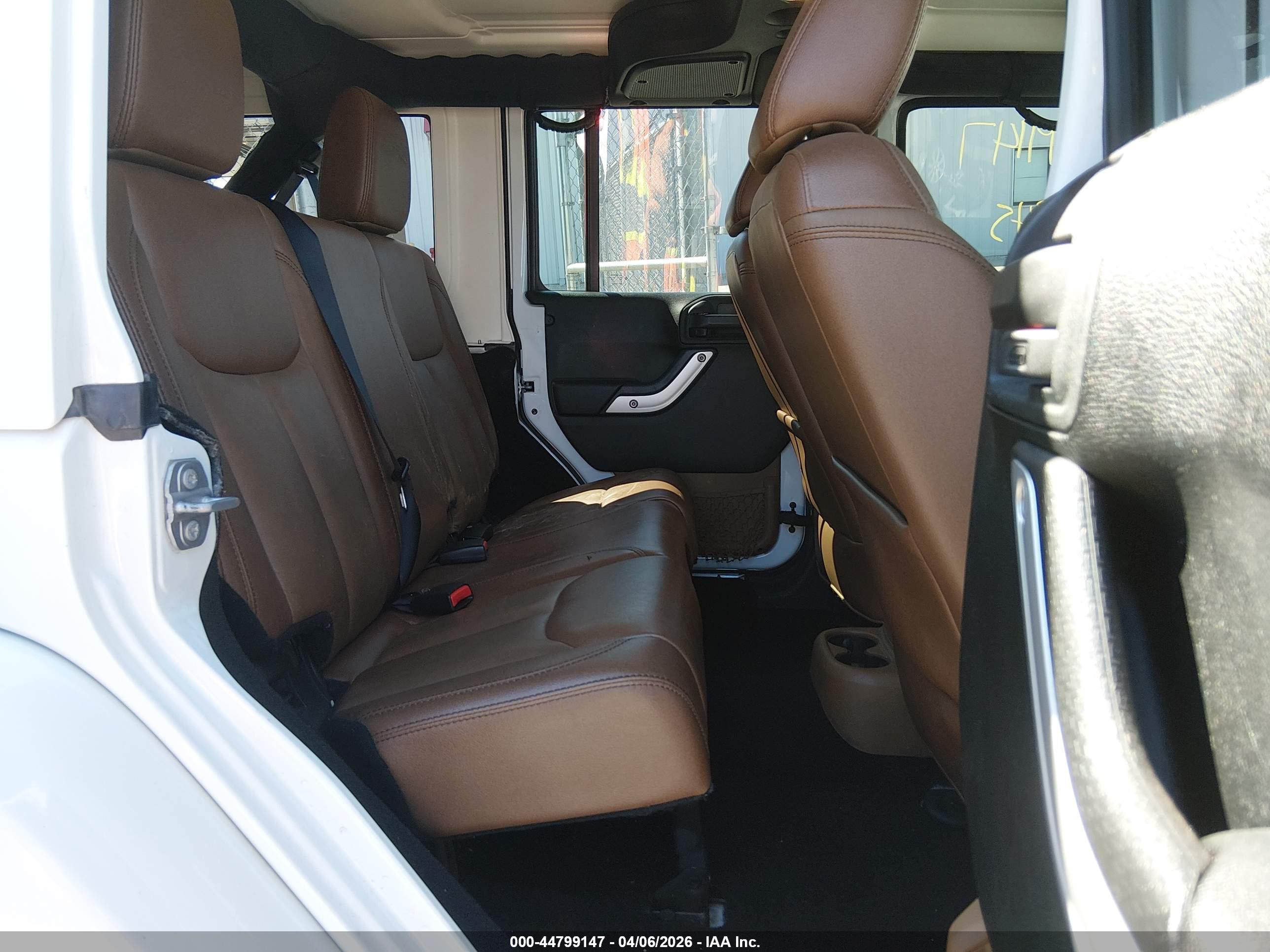 JEEP WRANGLER image 8