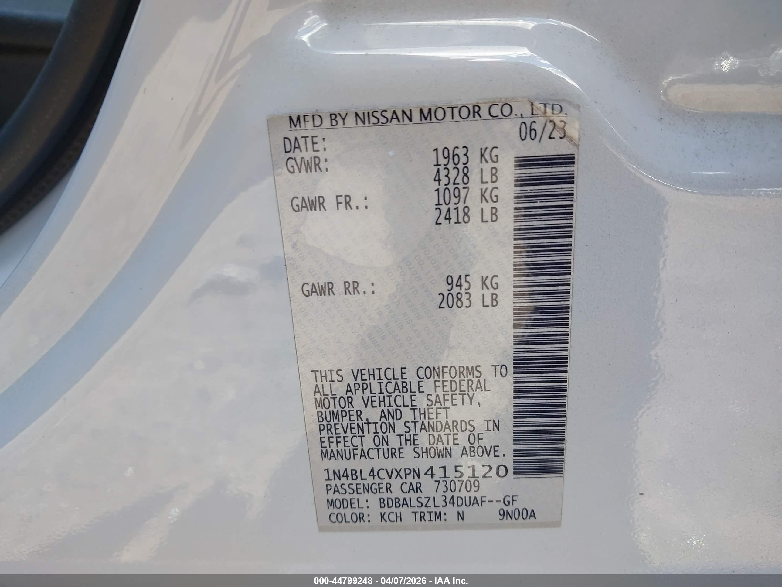 NISSAN ALTIMA image 9