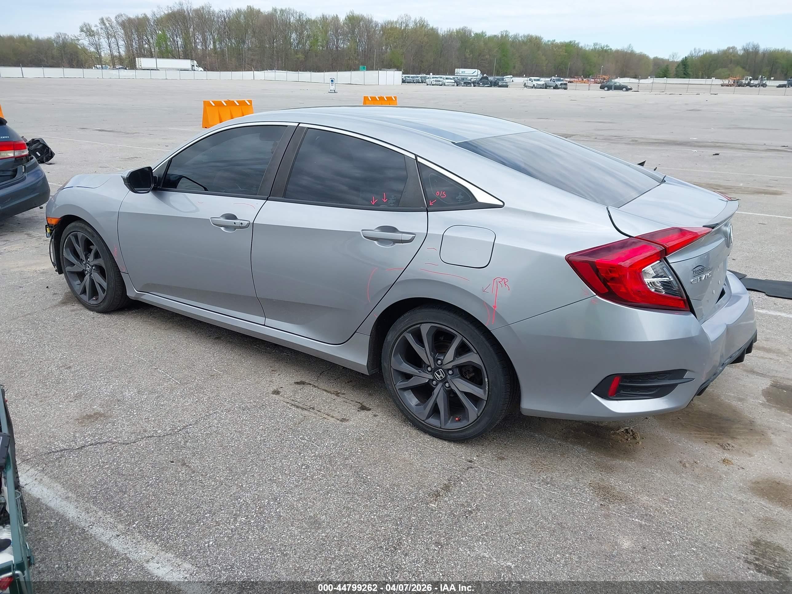 HONDA CIVIC image 3