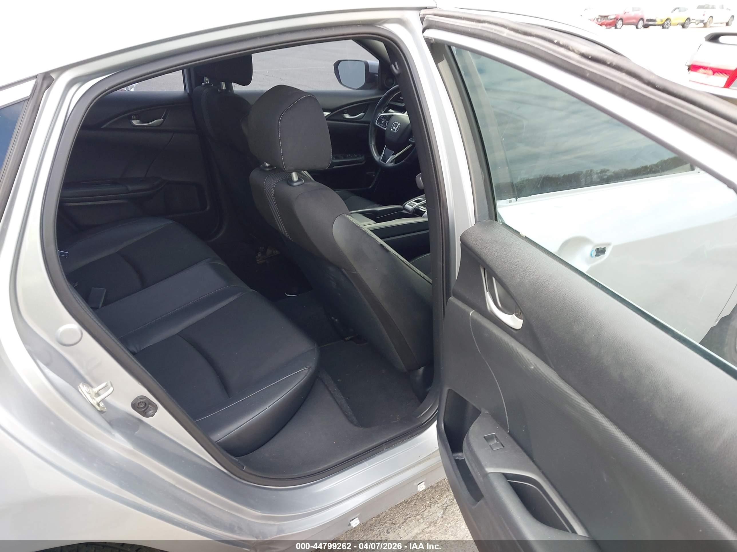 HONDA CIVIC image 8