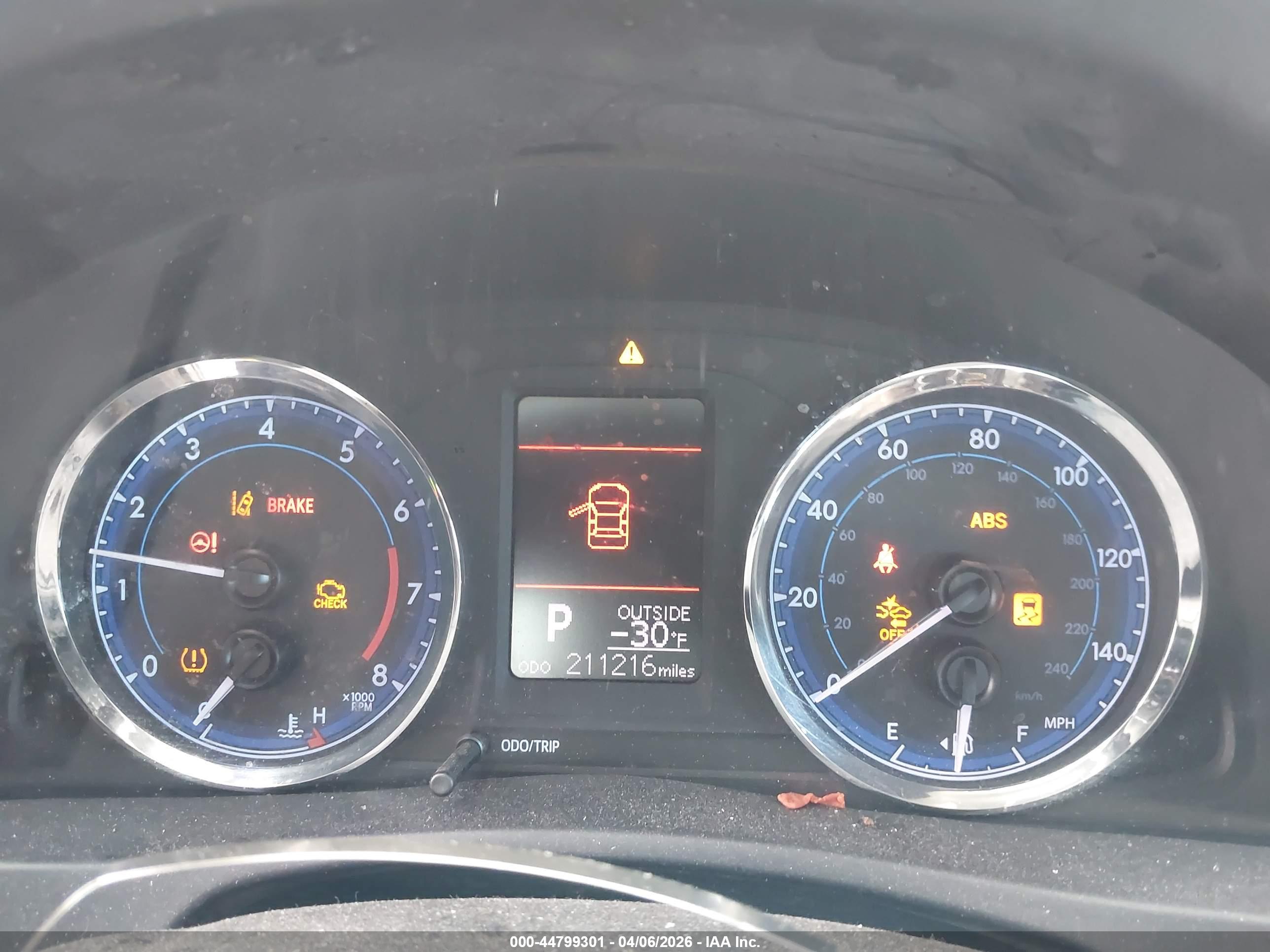 TOYOTA COROLLA image 7