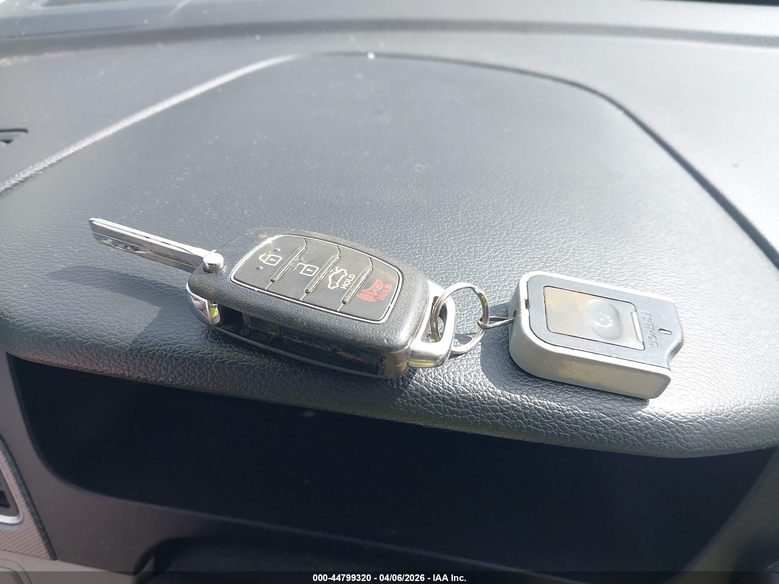 HYUNDAI SONATA image 11