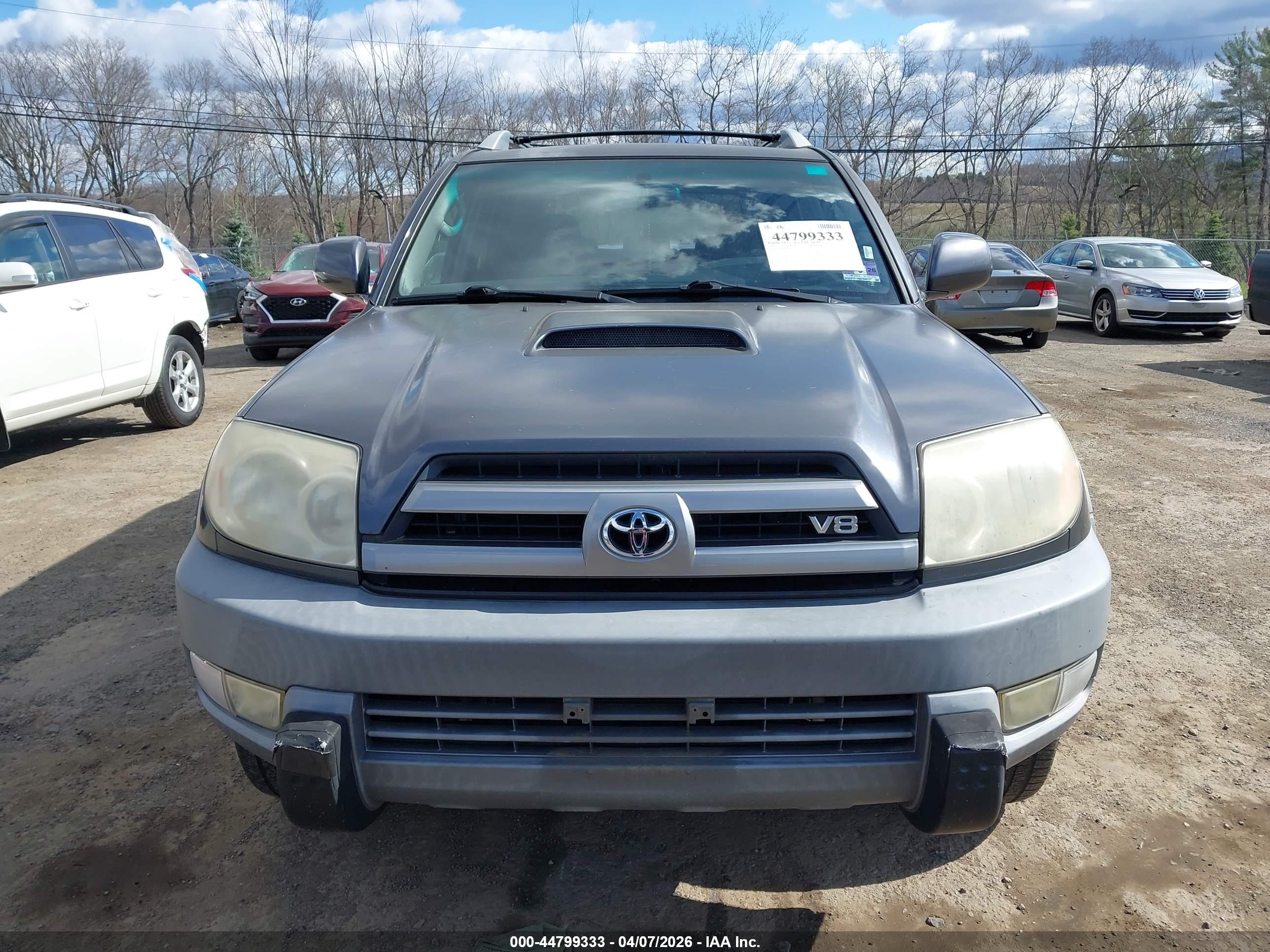 TOYOTA 4RUNNER image 6