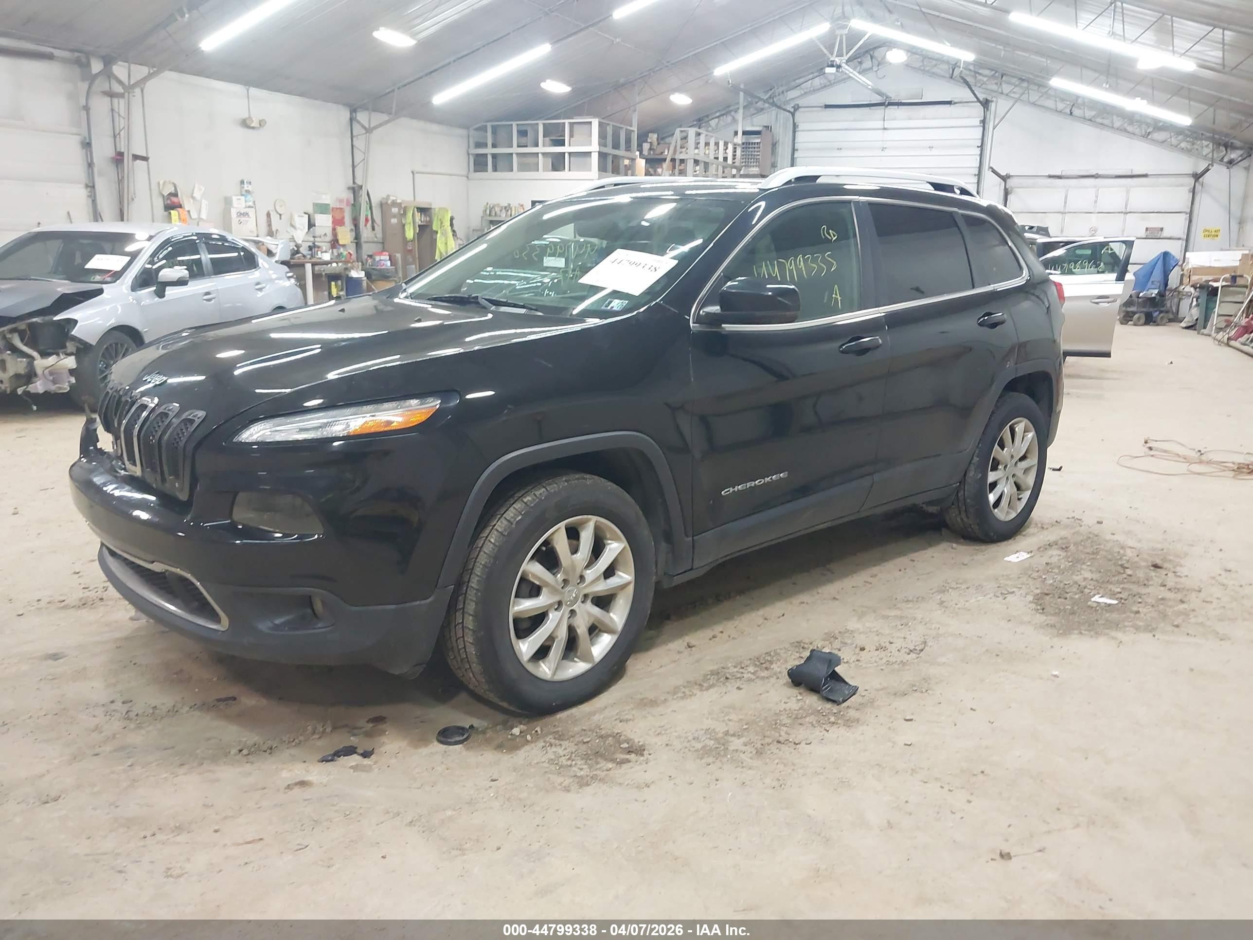JEEP CHEROKEE image 2