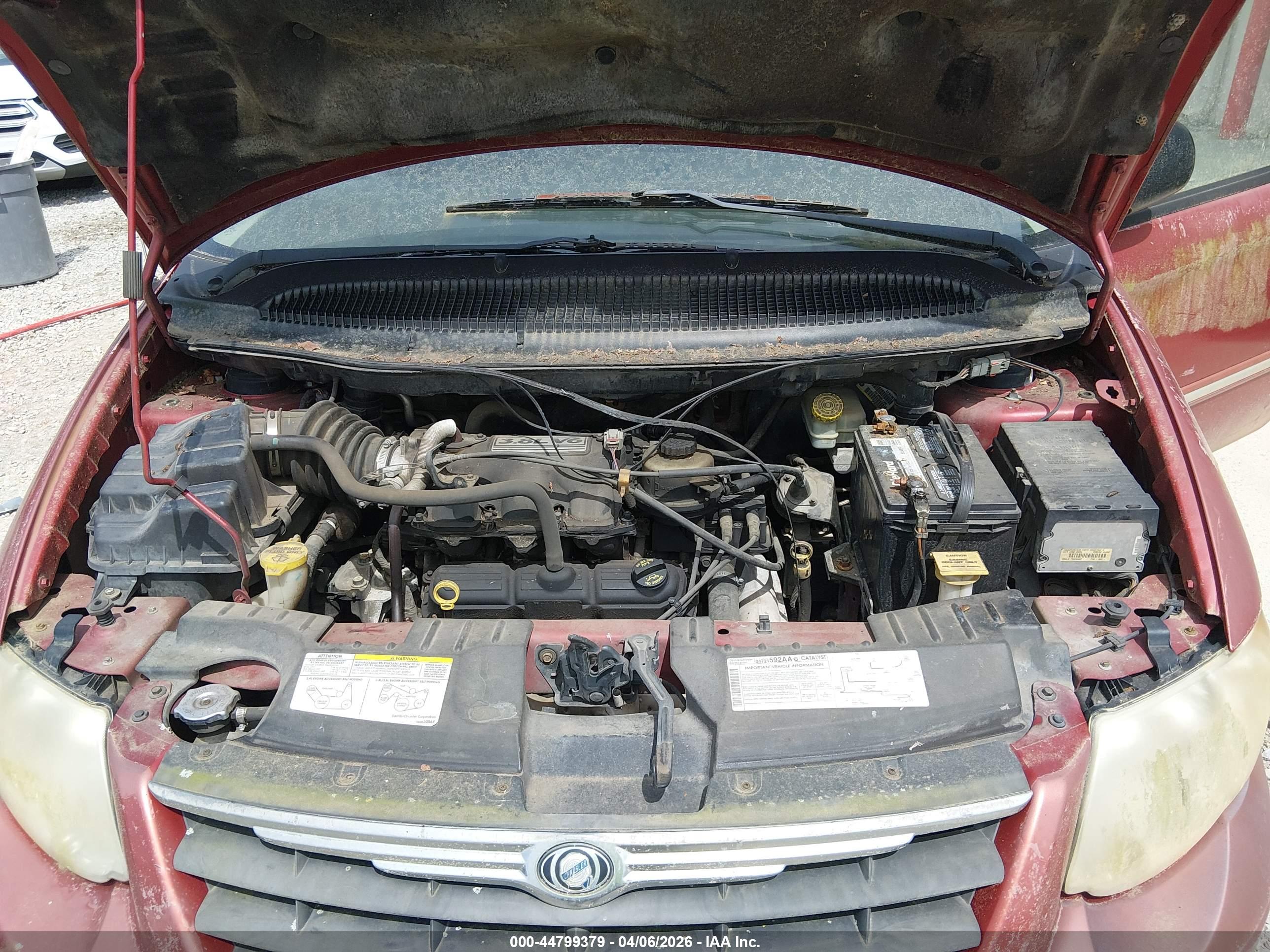 CHRYSLER TOWN image 10