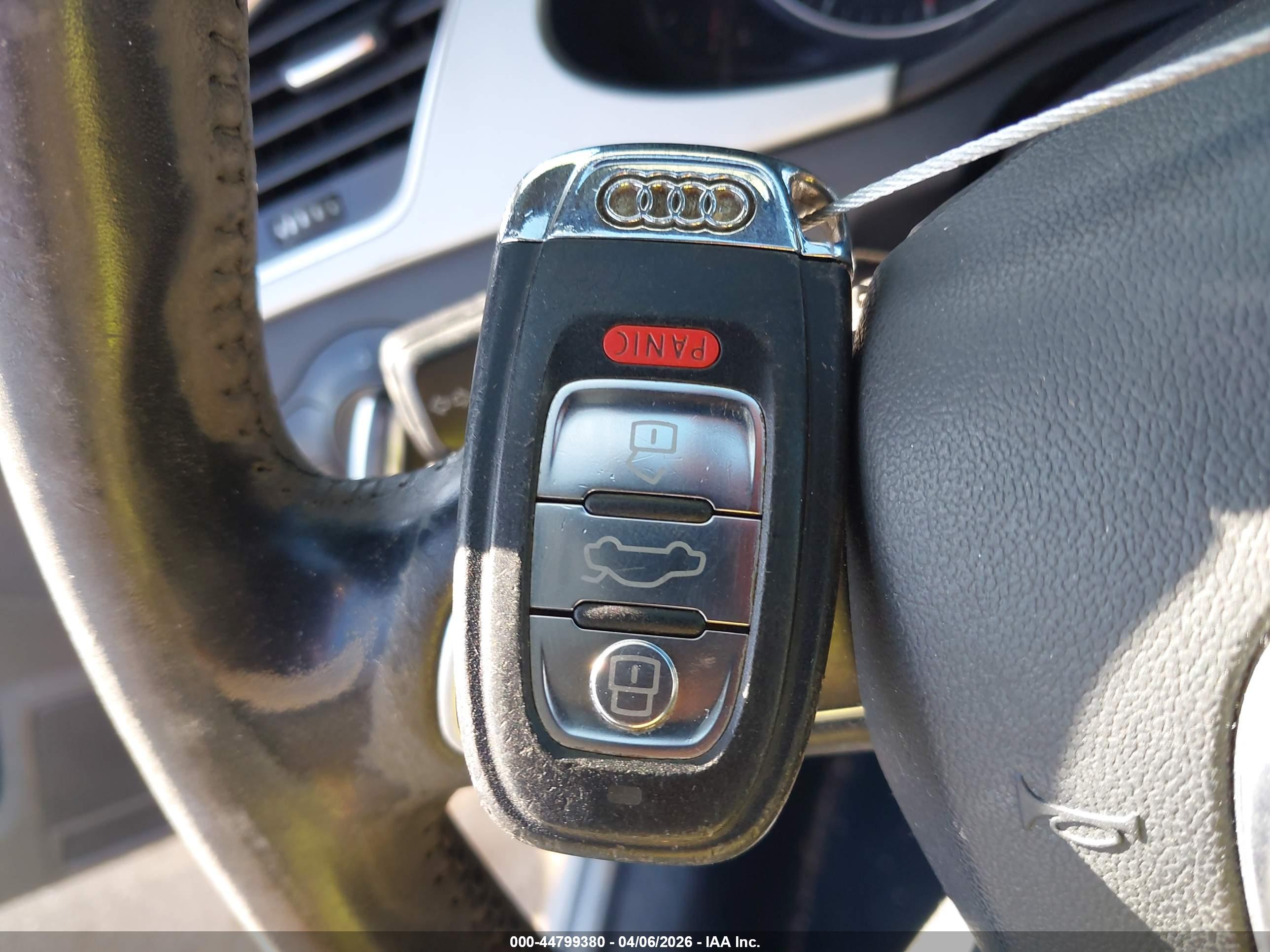 AUDI A4 image 11