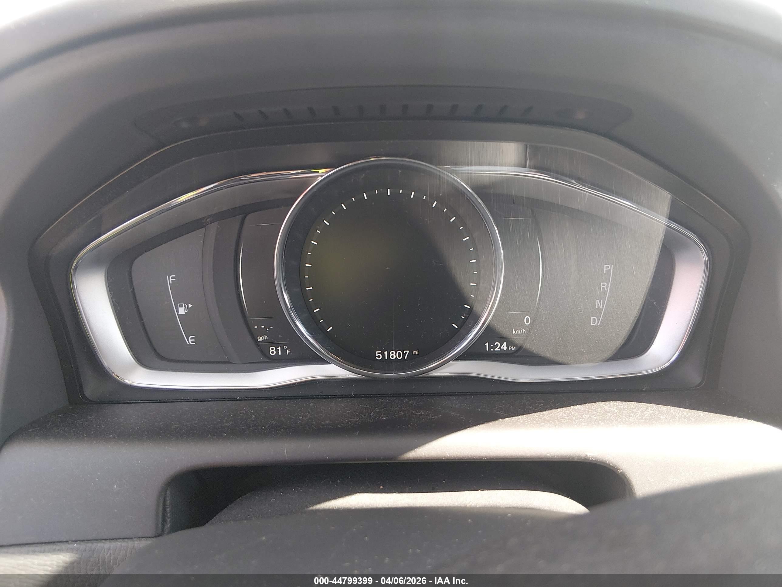 VOLVO XC60 image 7