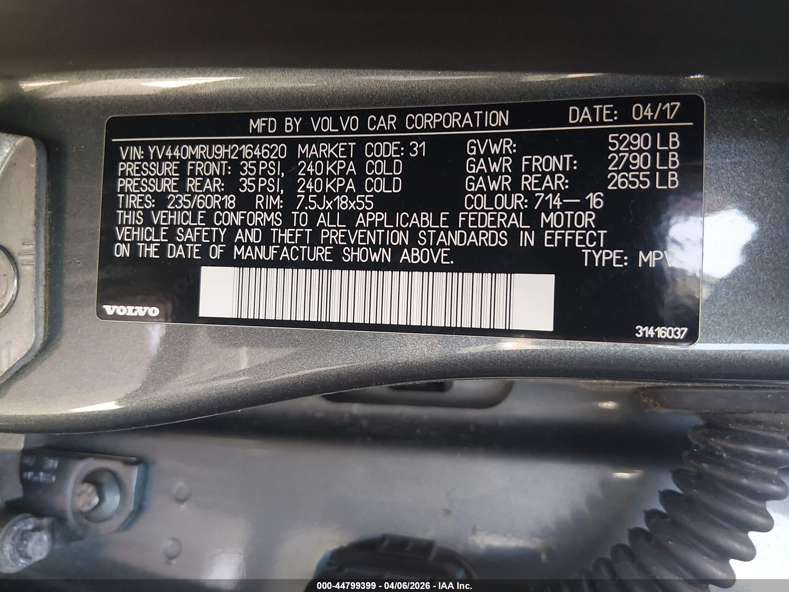 VOLVO XC60 image 9