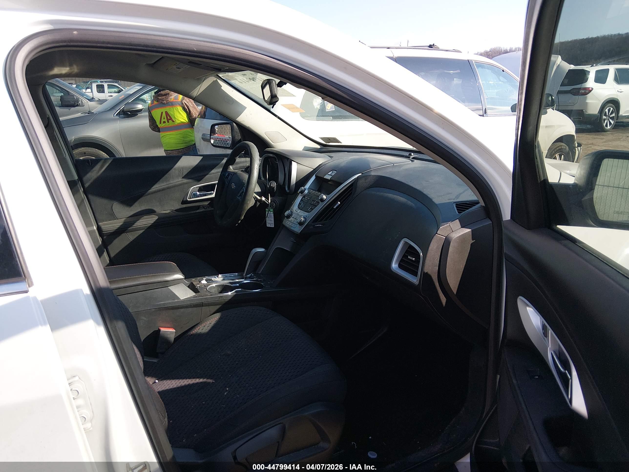 CHEVROLET EQUINOX image 5