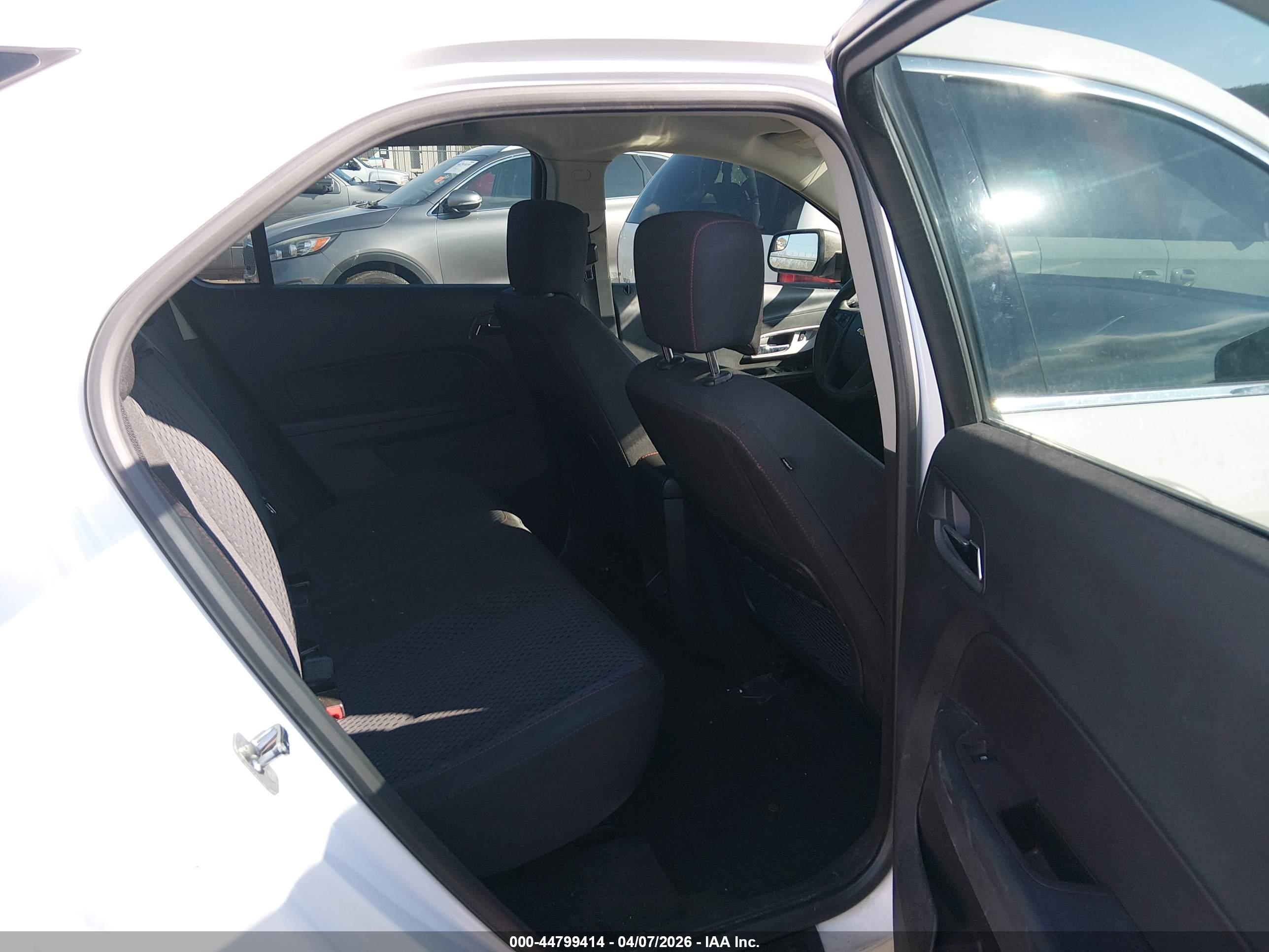 CHEVROLET EQUINOX image 8