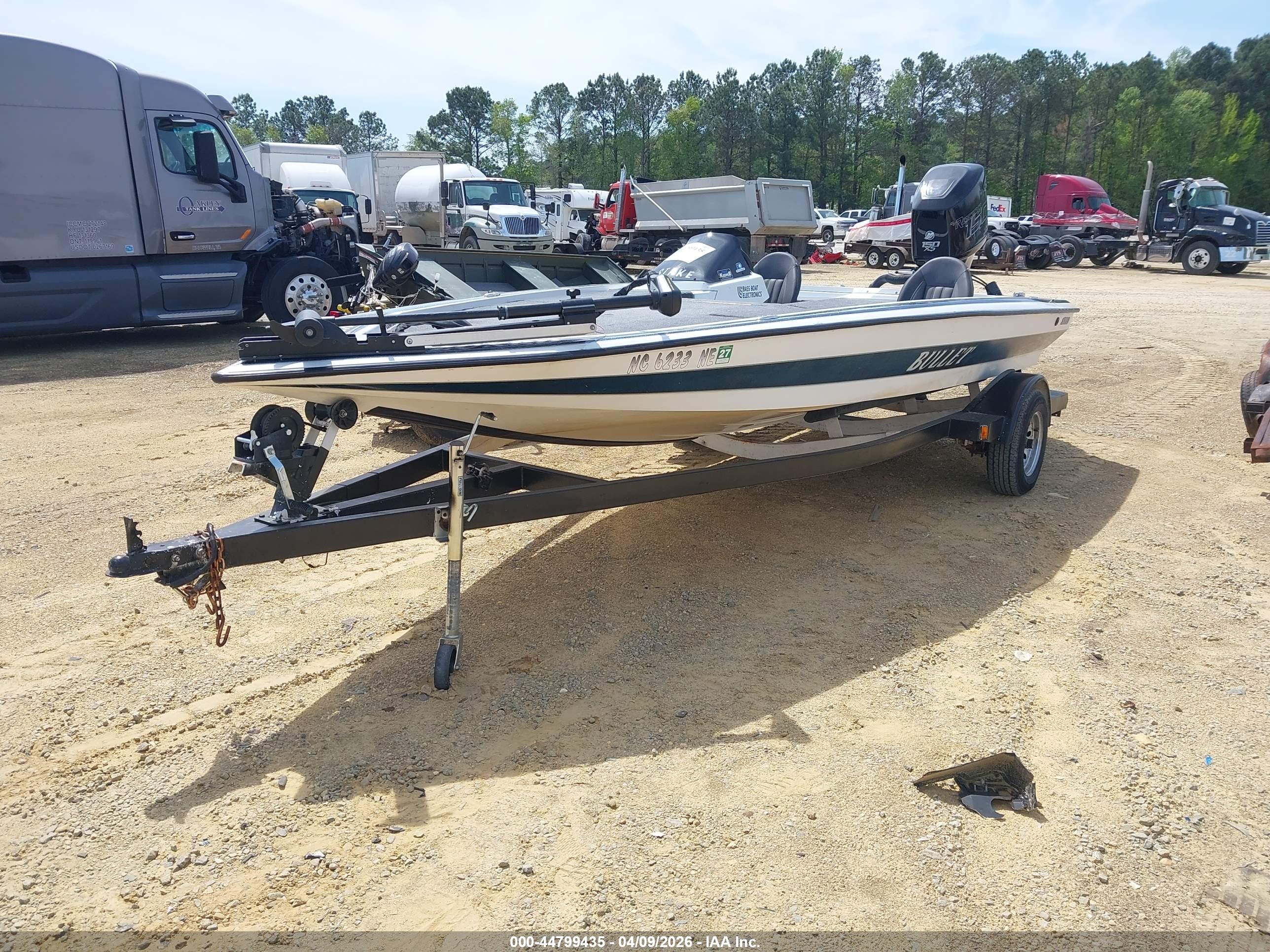 BULLET BASS image 2