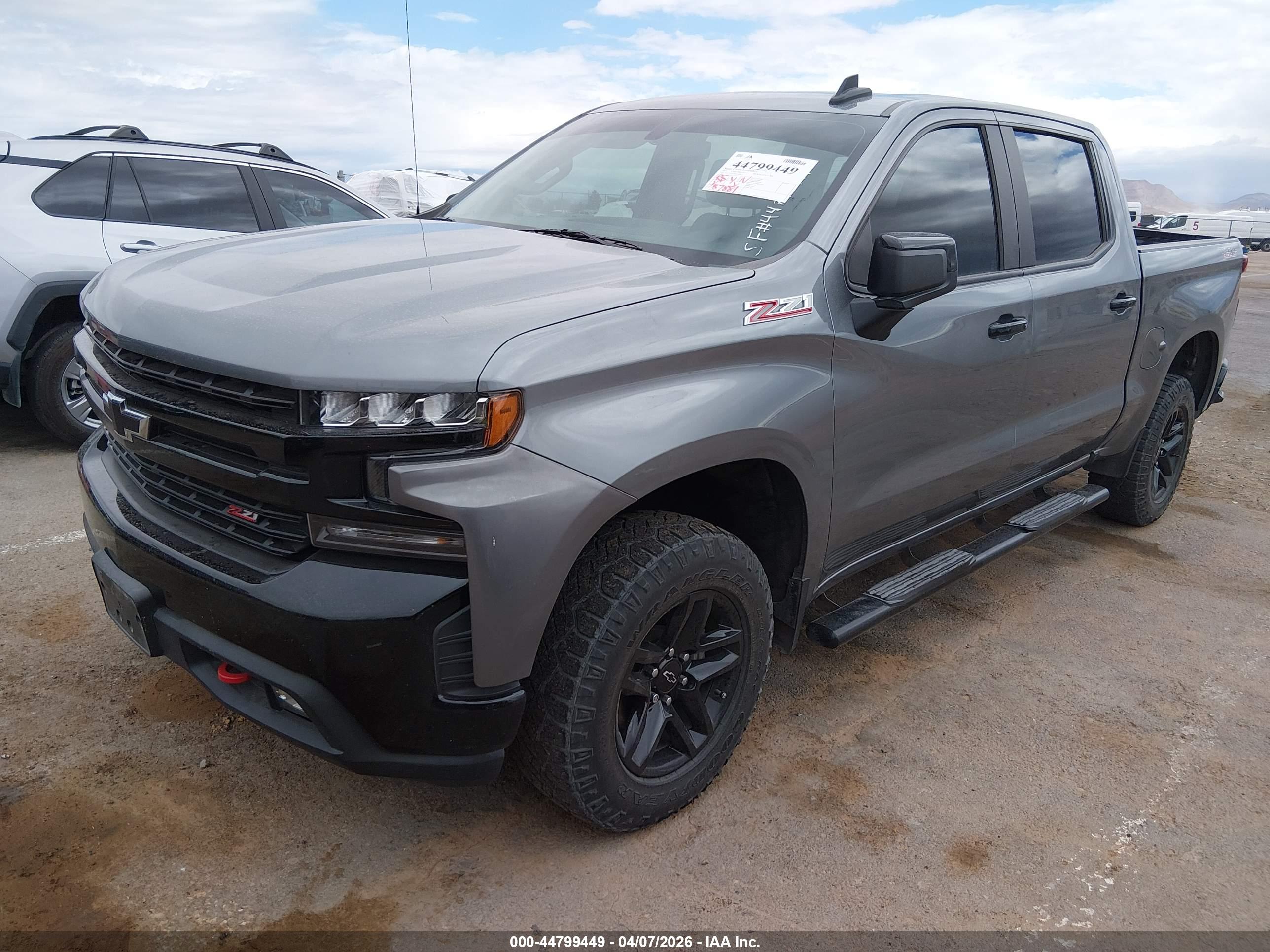 CHEVROLET SILVERADO image 2