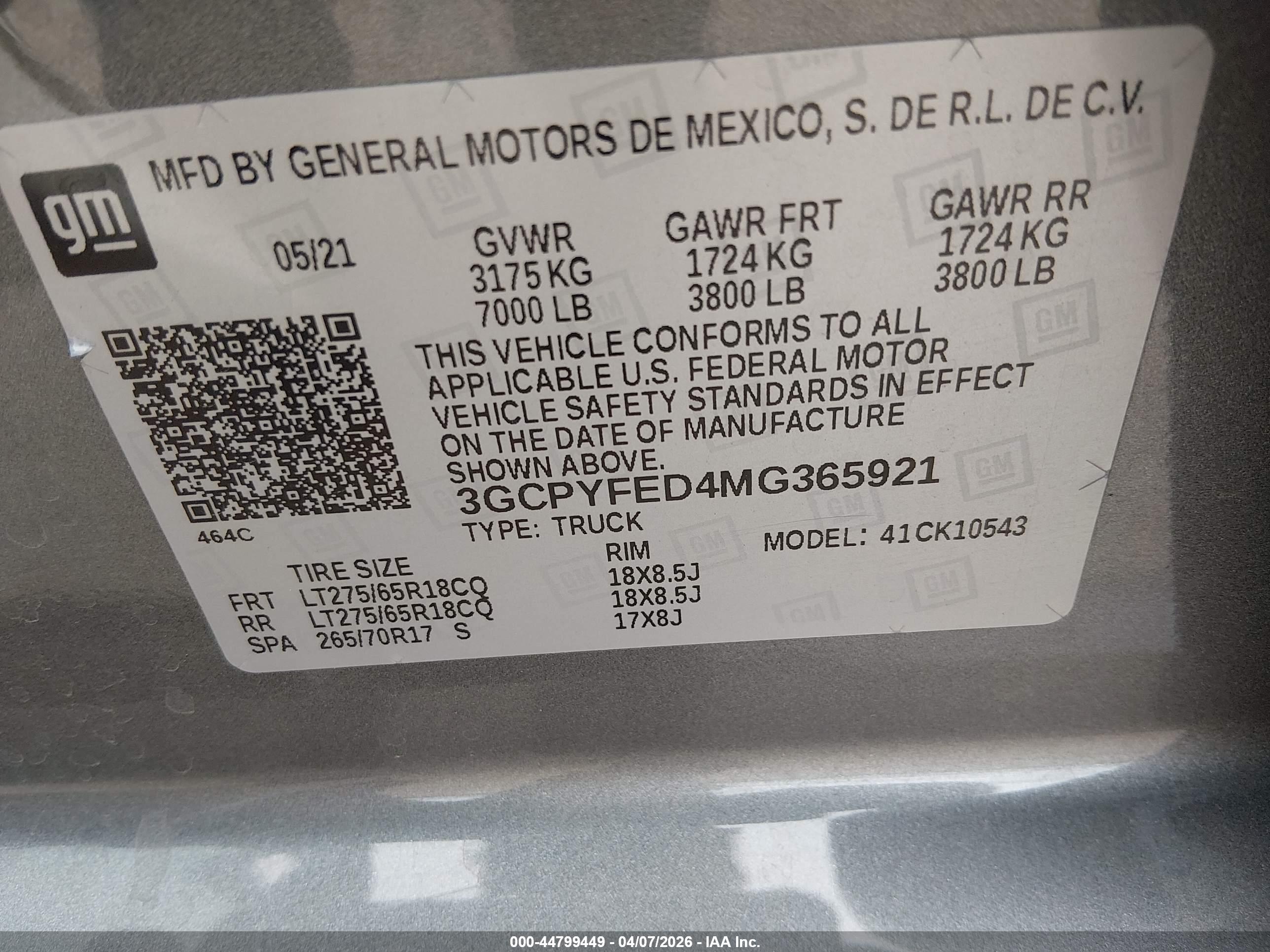 CHEVROLET SILVERADO image 9