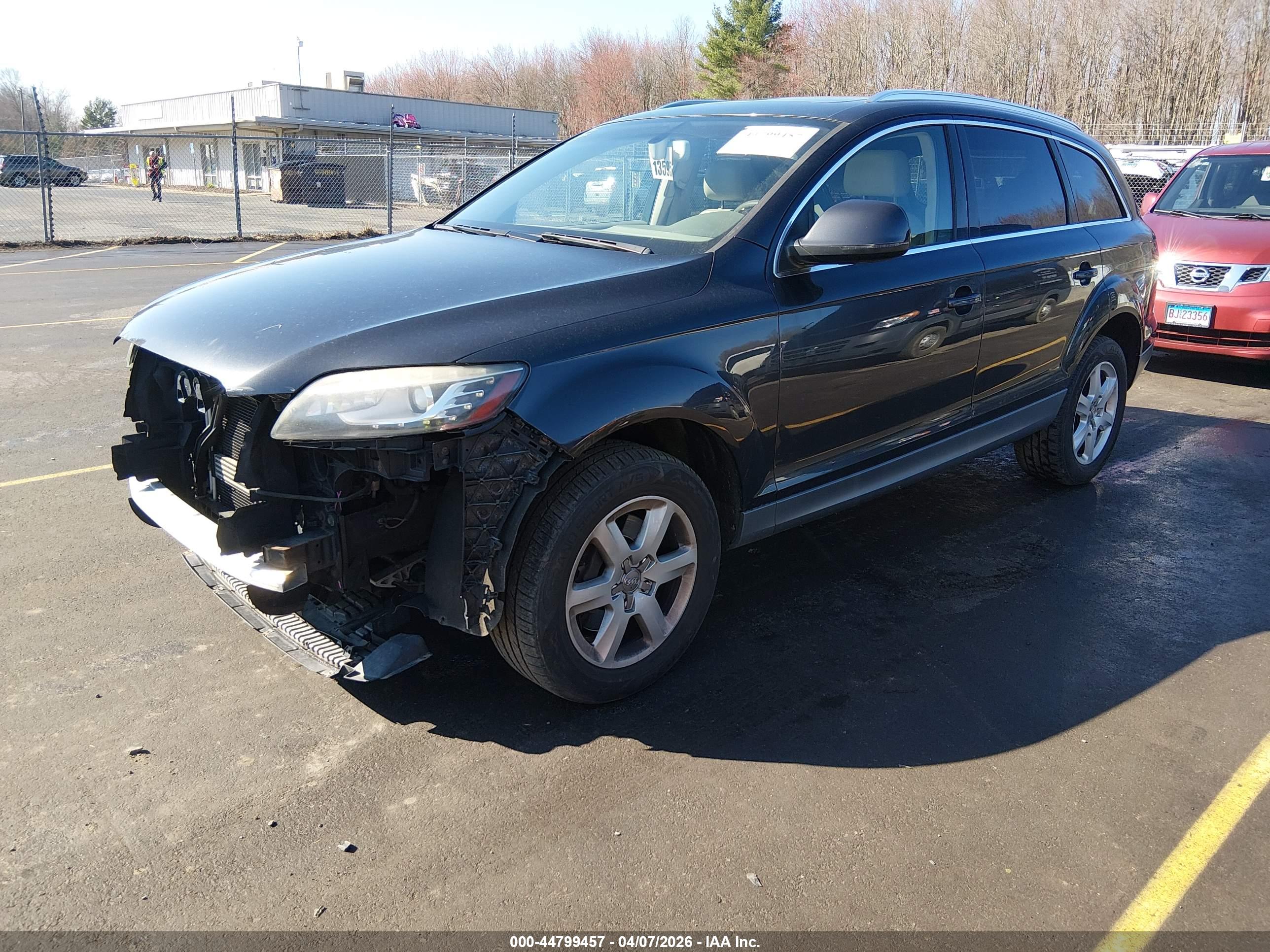 AUDI Q7 image 2