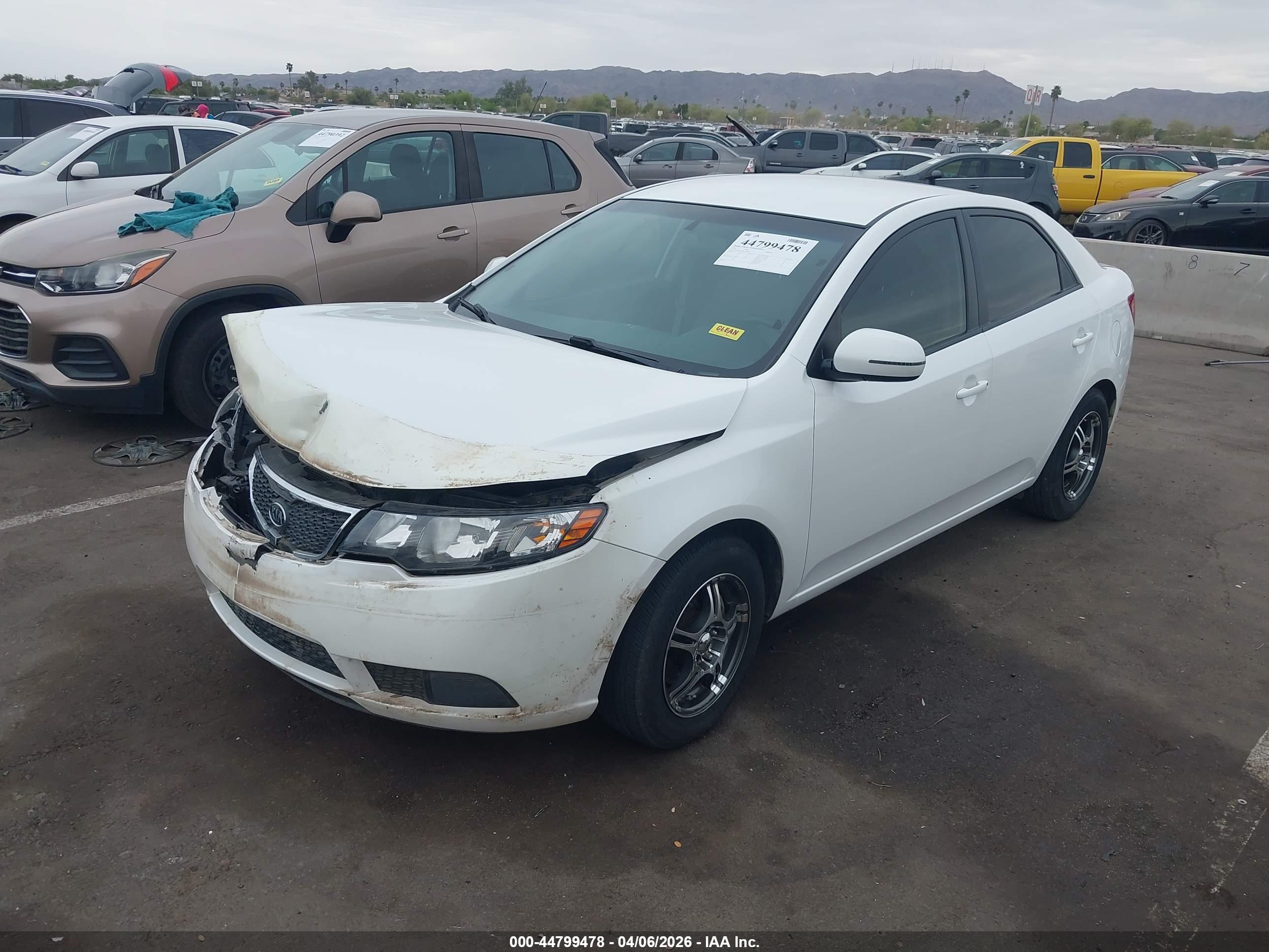 KIA FORTE image 2