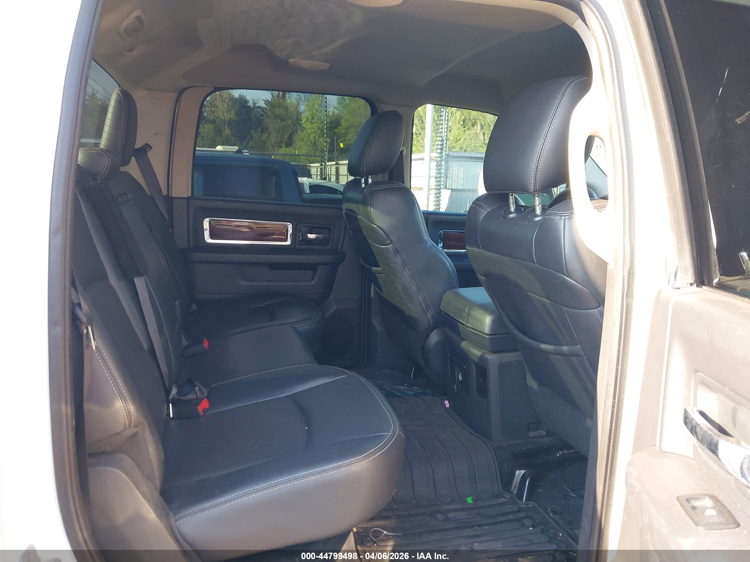 RAM 1500 image 8
