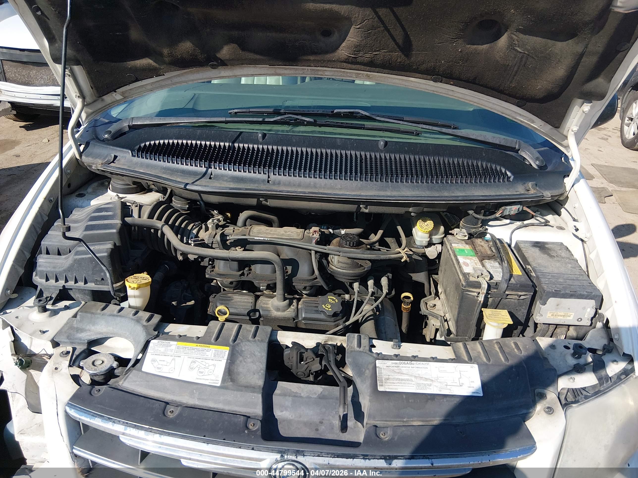 CHRYSLER TOWN image 10