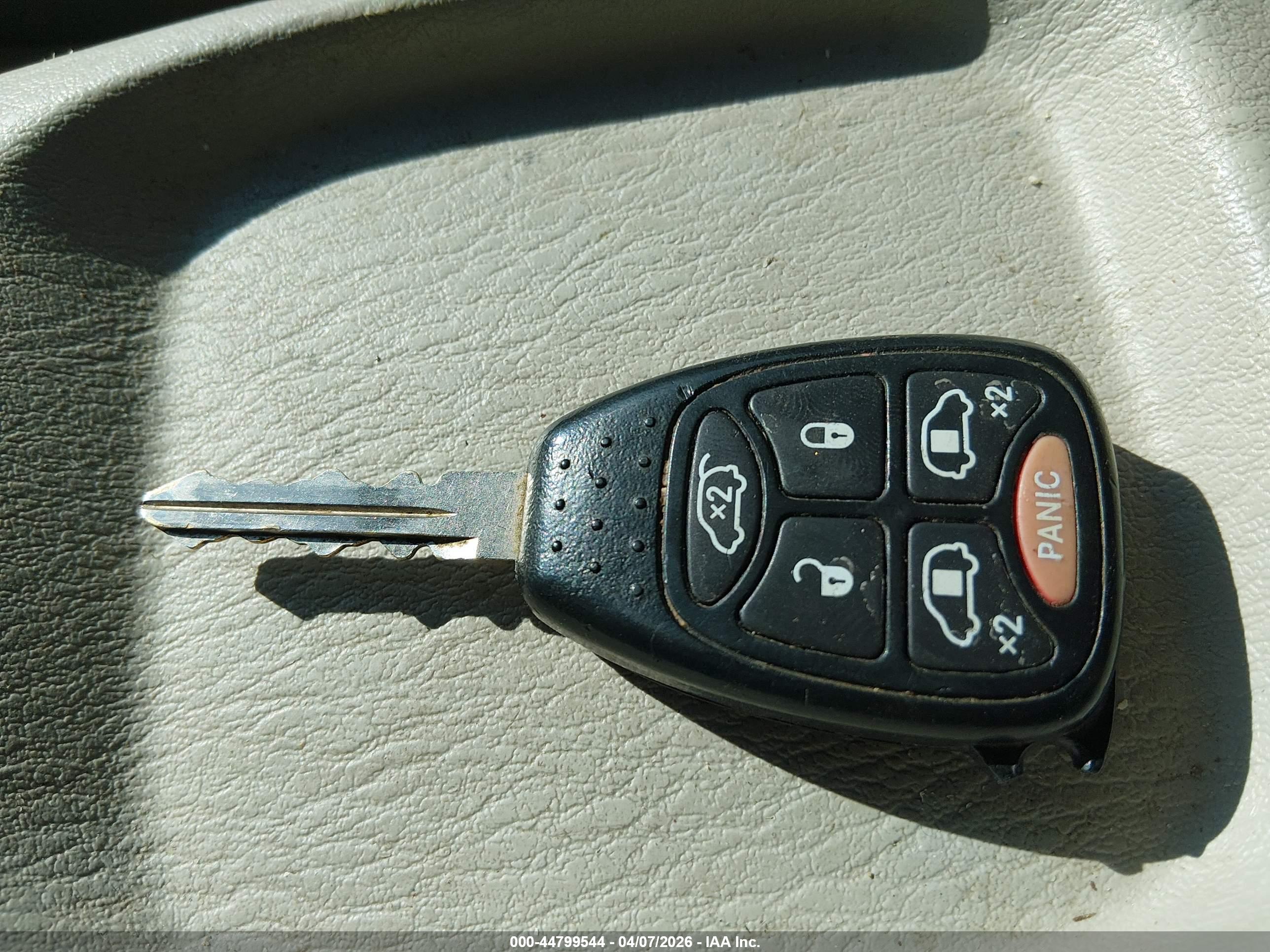 CHRYSLER TOWN image 11