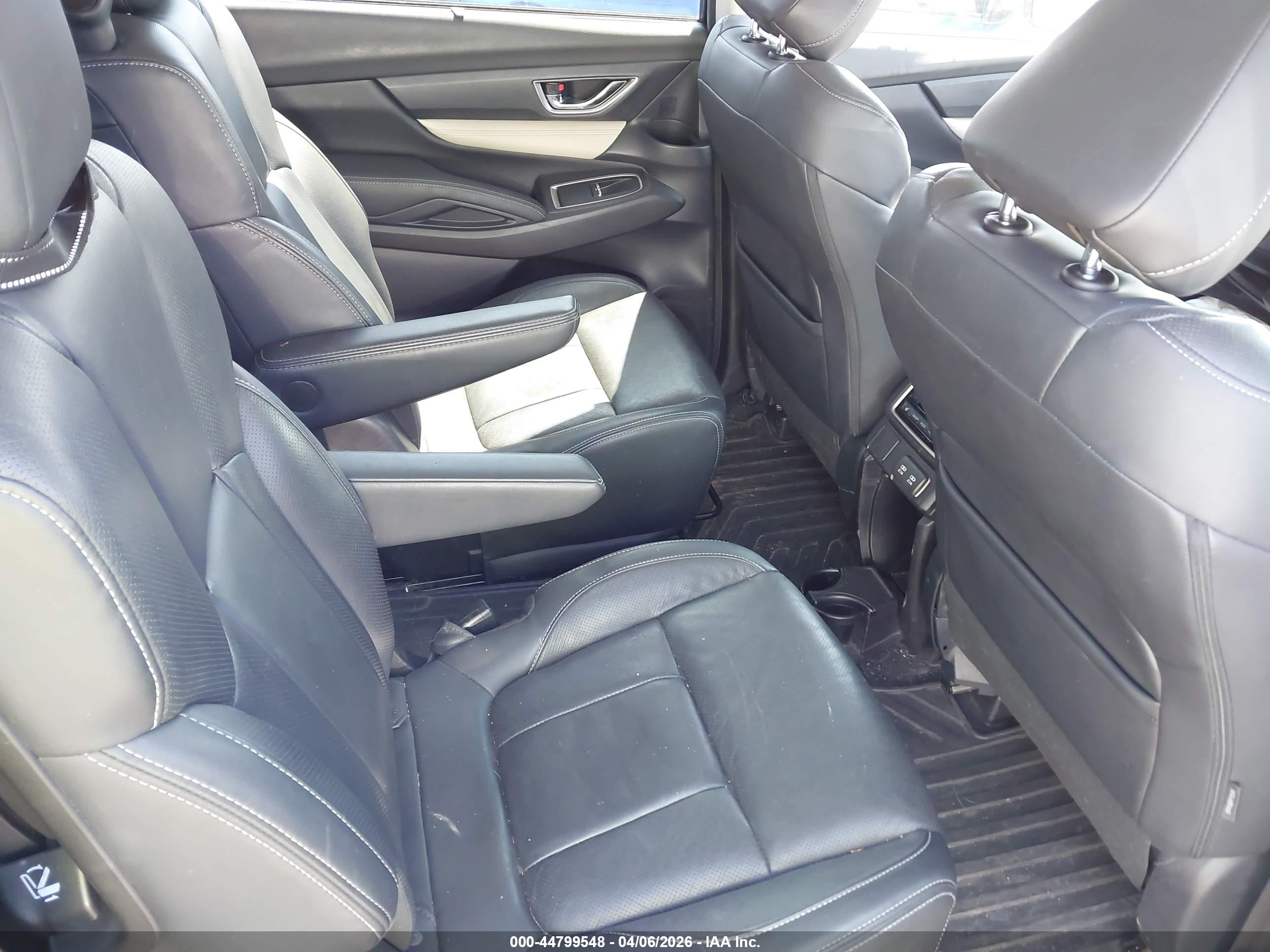 SUBARU ASCENT image 8