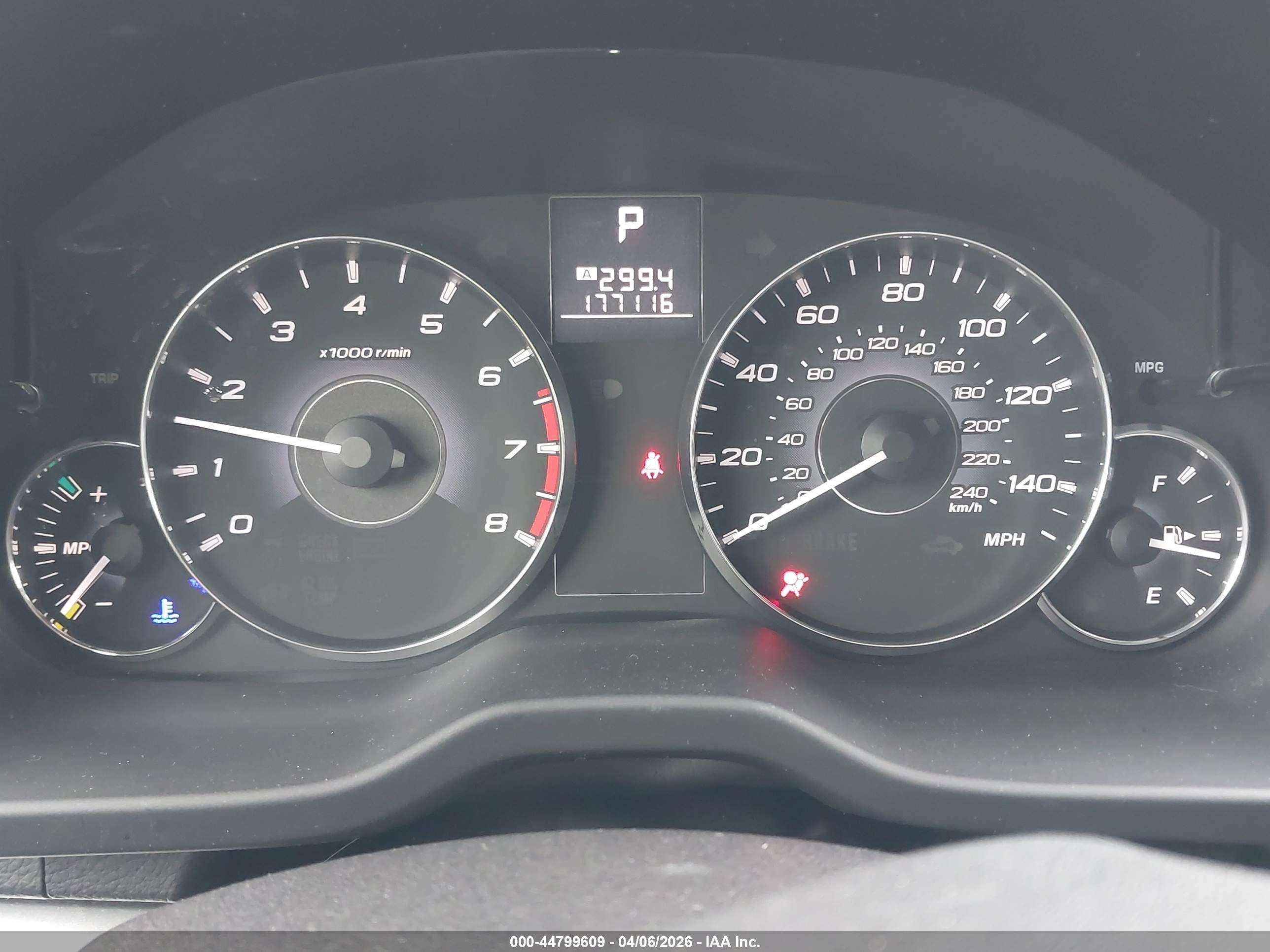 SUBARU OUTBACK image 7