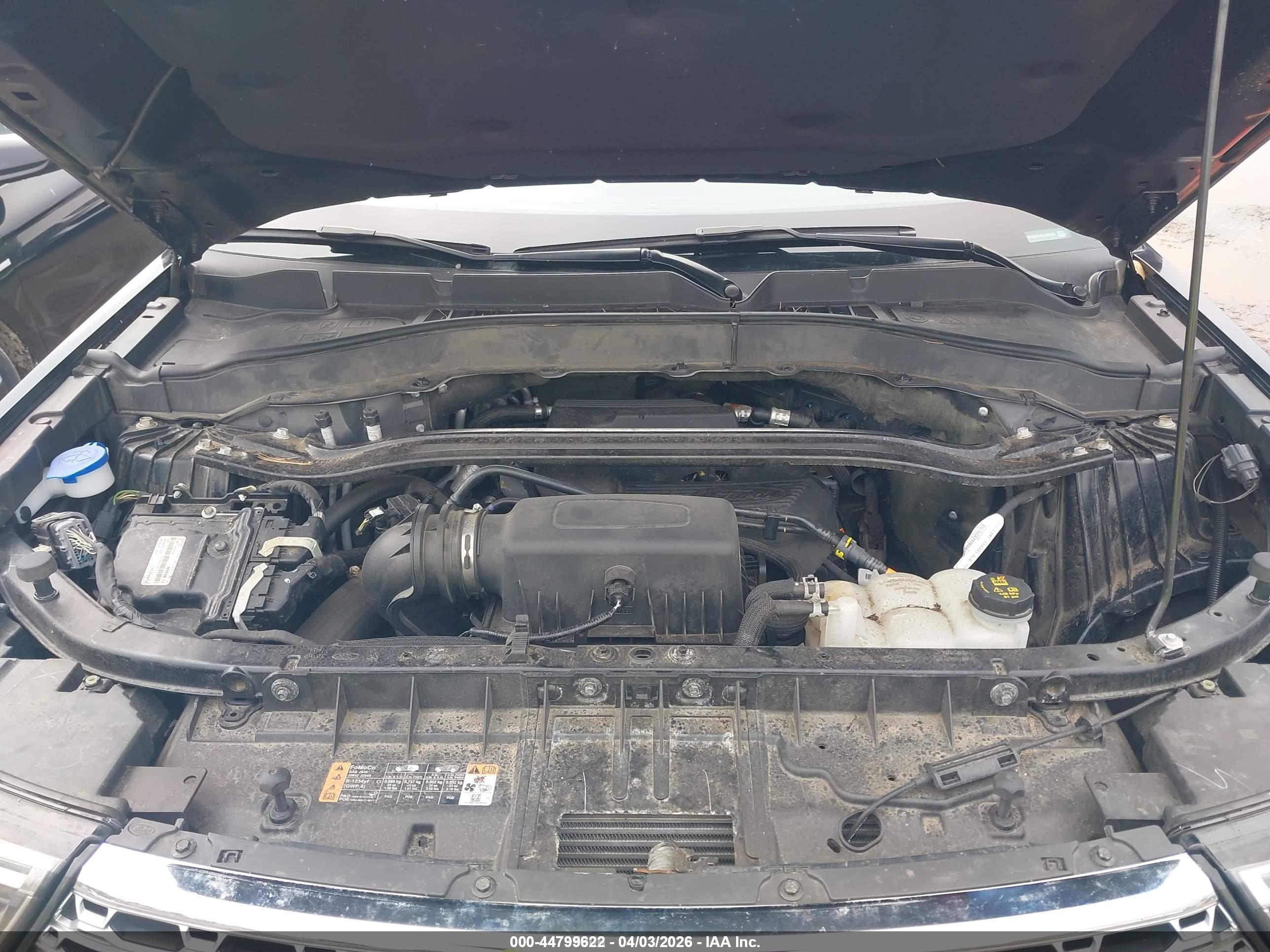 FORD EXPLORER image 10